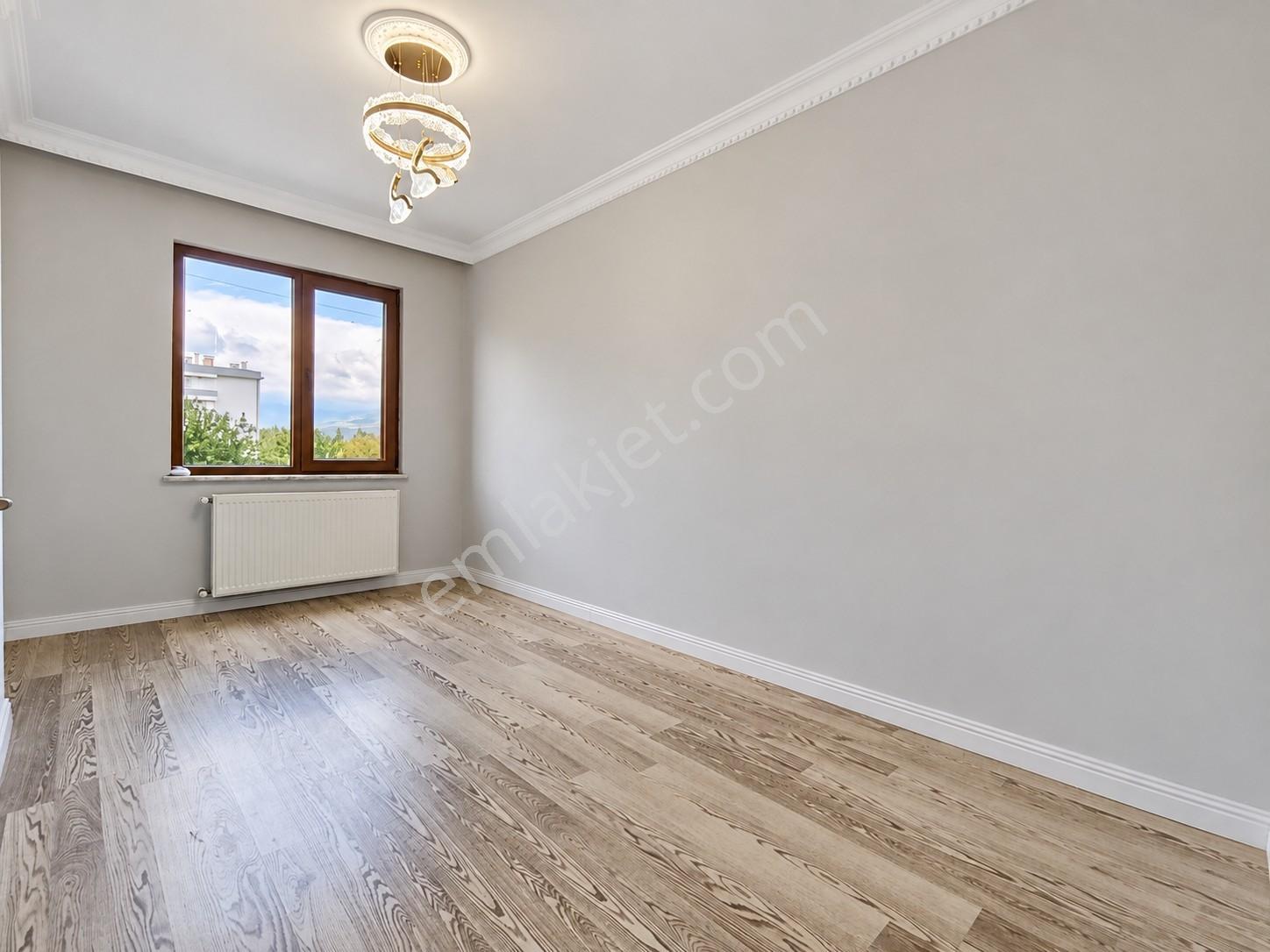 Altınkumda Doğalgazlı Asansörlü Ayrı Mutfaklı Ön Cephe 2+1 Daire — fotoğraf 23