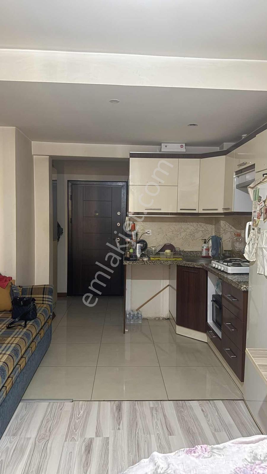 Efeler Orta Mahallede Kat Mülkiyetli 1+1 | 15.000 Tl Kiracılı — fotoğraf 7