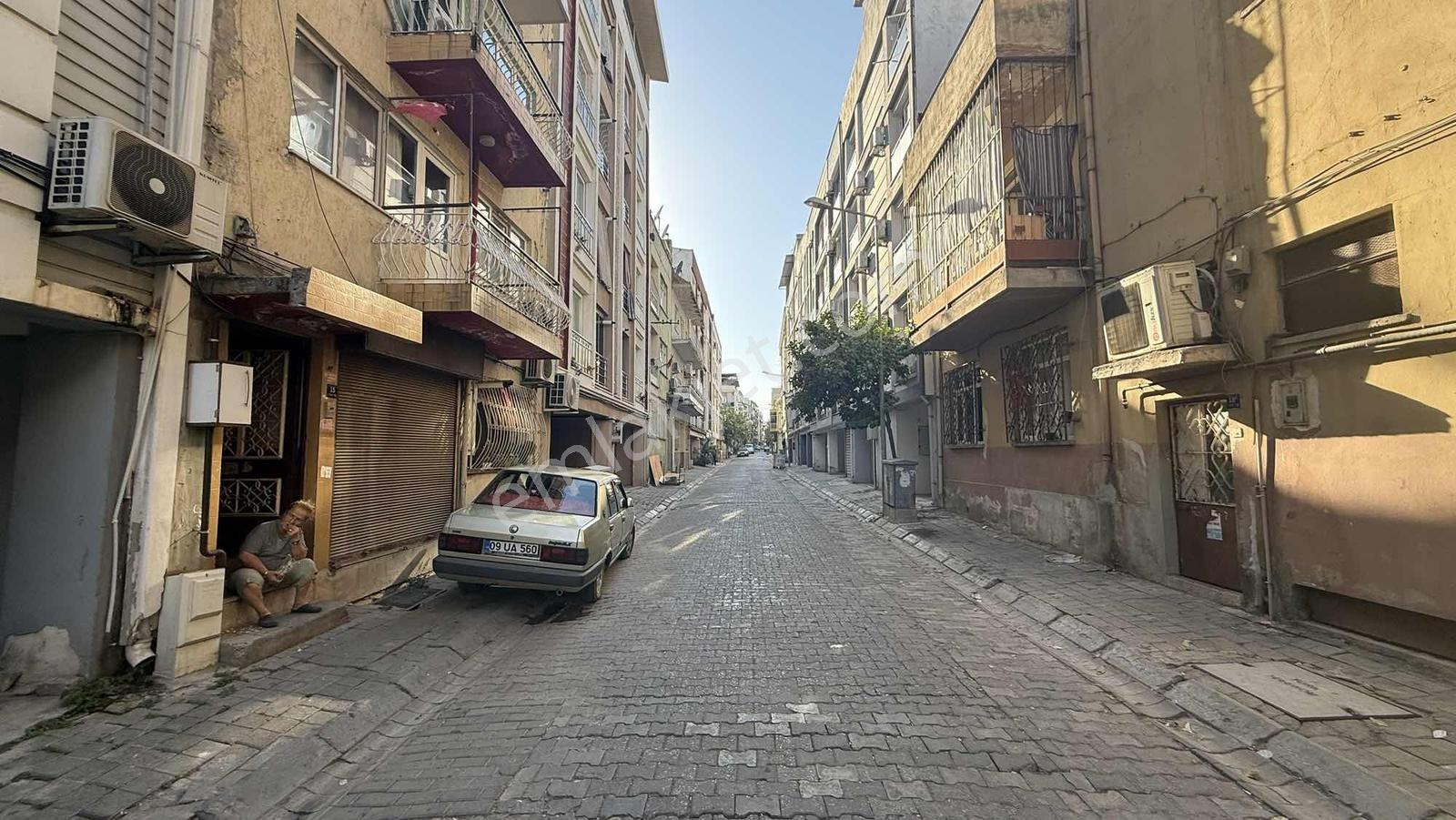 Efeler Orta Mahallede Kat Mülkiyetli 1+1 | 15.000 Tl Kiracılı — fotoğraf 18