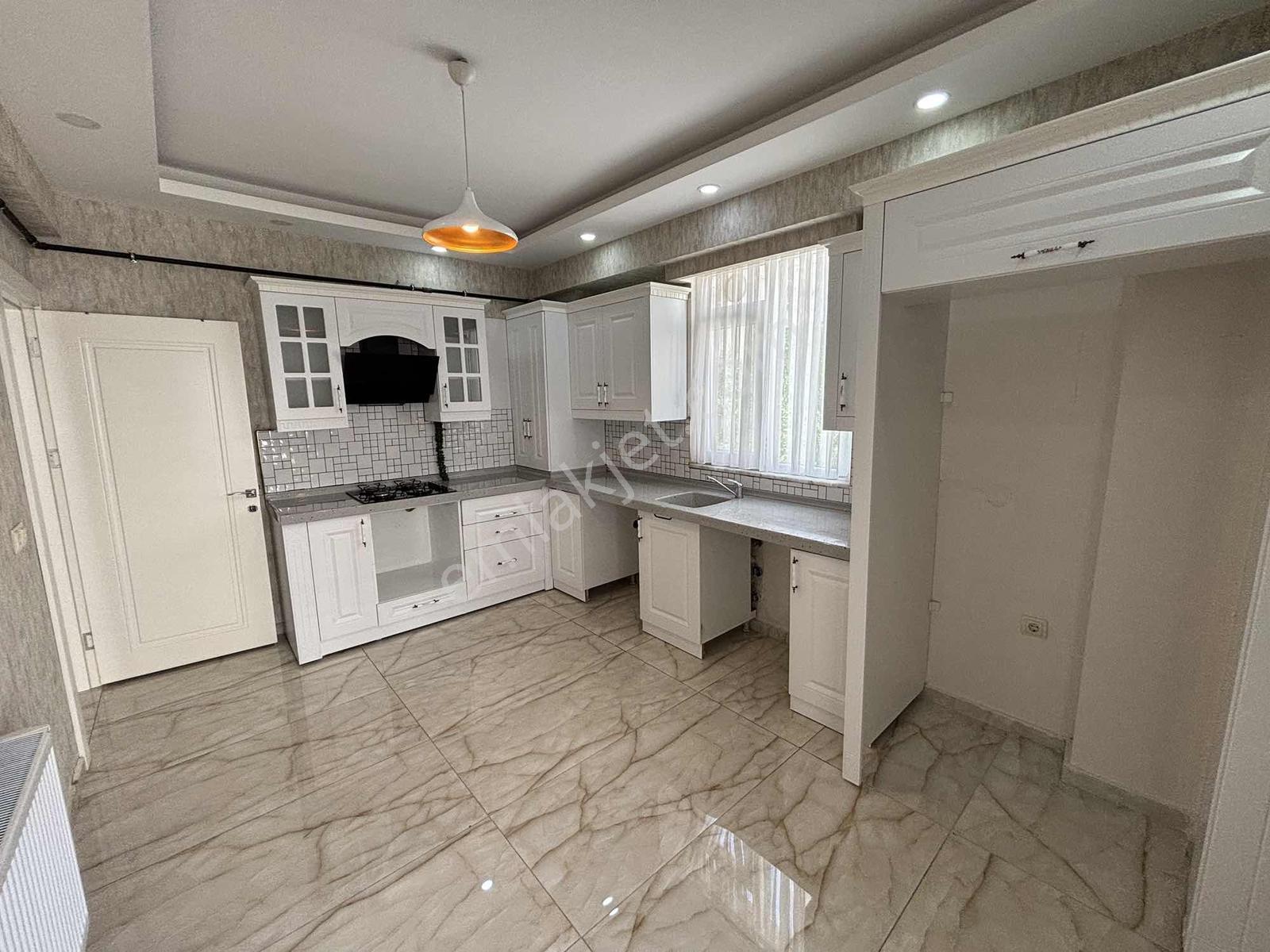 ****ilke Emlak****akpıyar Mah 2+1 Arakat 125m2 — fotoğraf 5