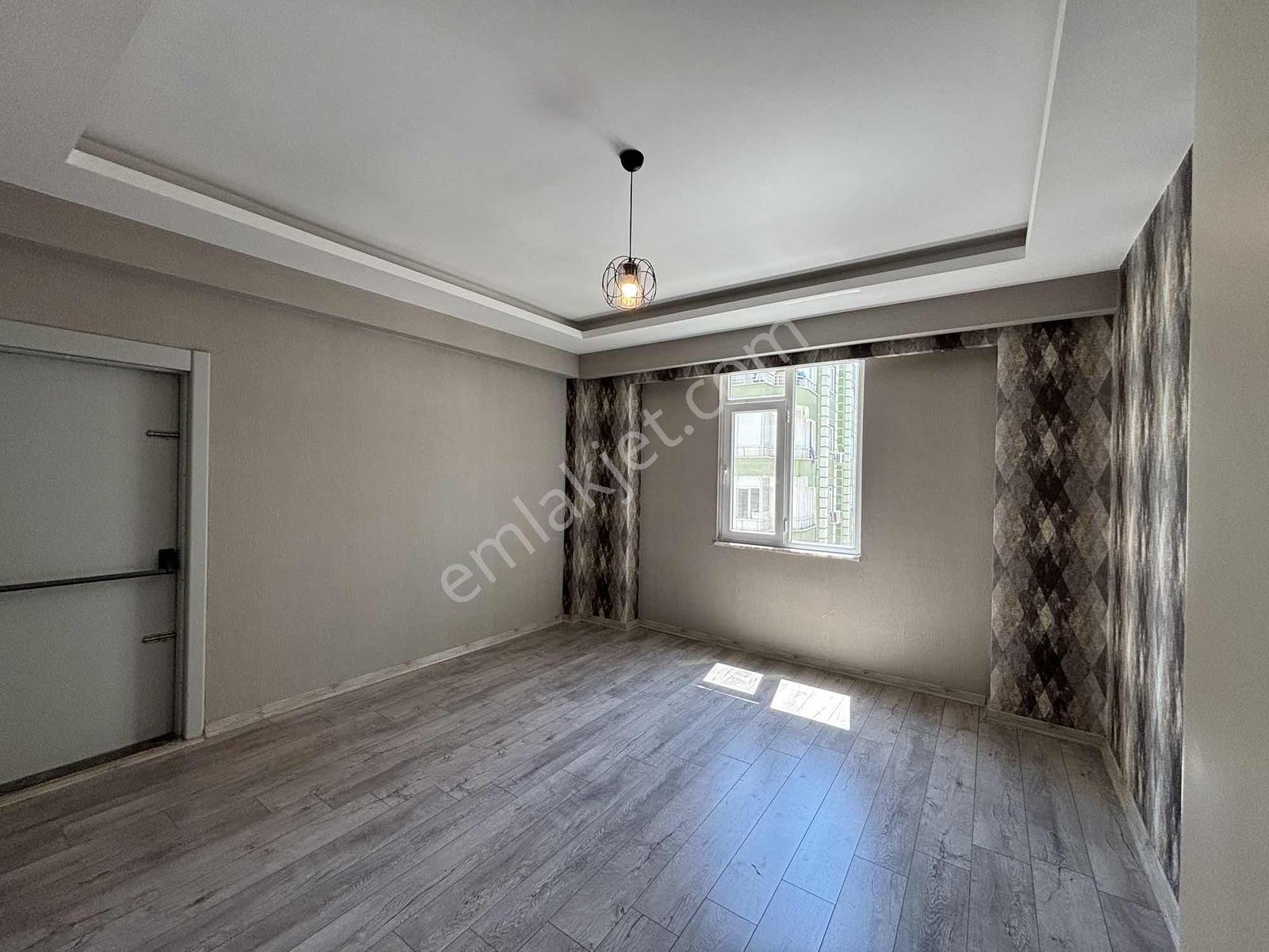 ****ilke Emlak****akpıyar Mah 2+1 Arakat 125m2 — fotoğraf 12