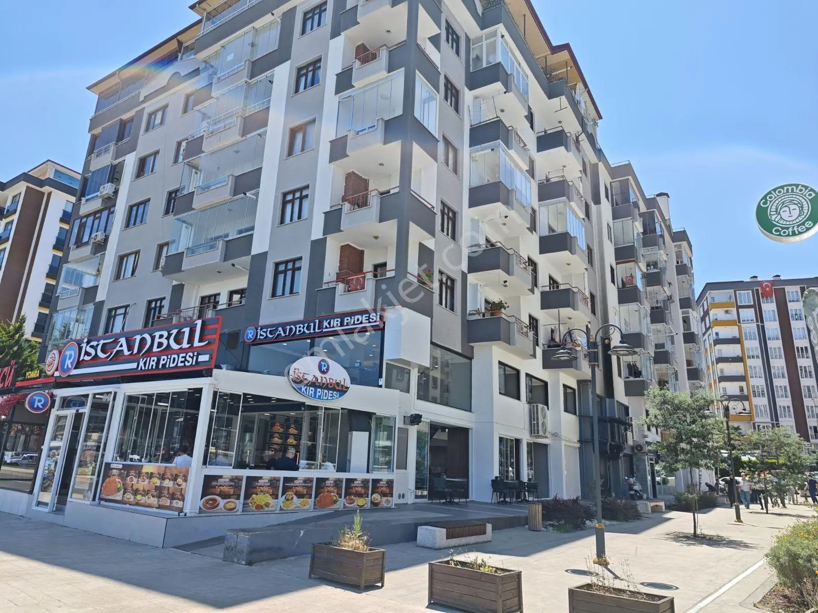 Royal'Den Kaşüstü Merkez Sahil Yolunda 3+1 Satılık Fırsat Daire