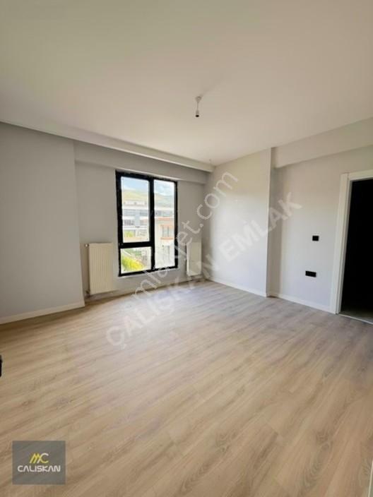 Güneşli Mah. Satılık 3+1 Daire — fotoğraf 6