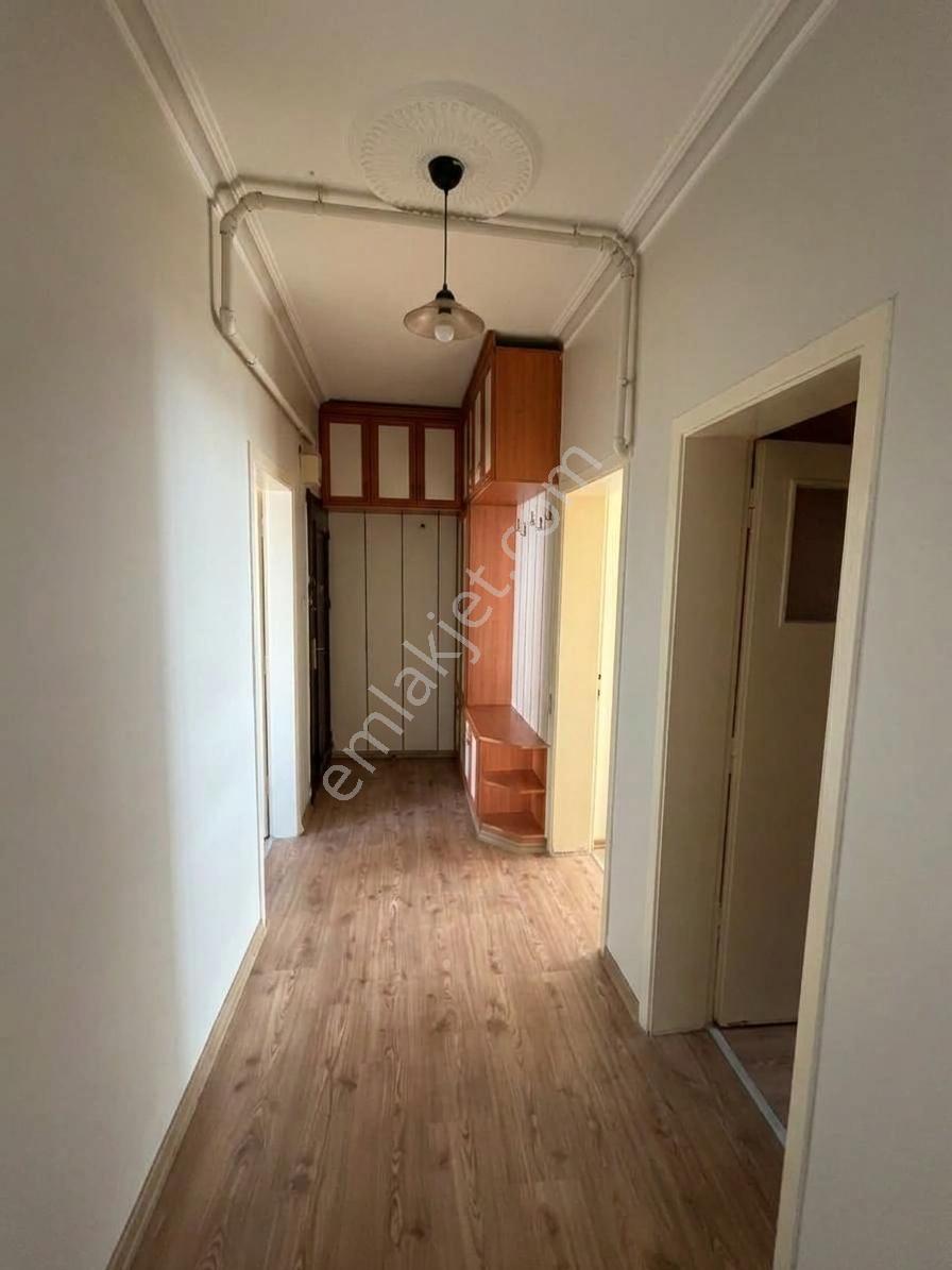 Mehmet Akif Mahallesinde Satılık 3+1 Yalıtımlı Arakat Daire — fotoğraf 7