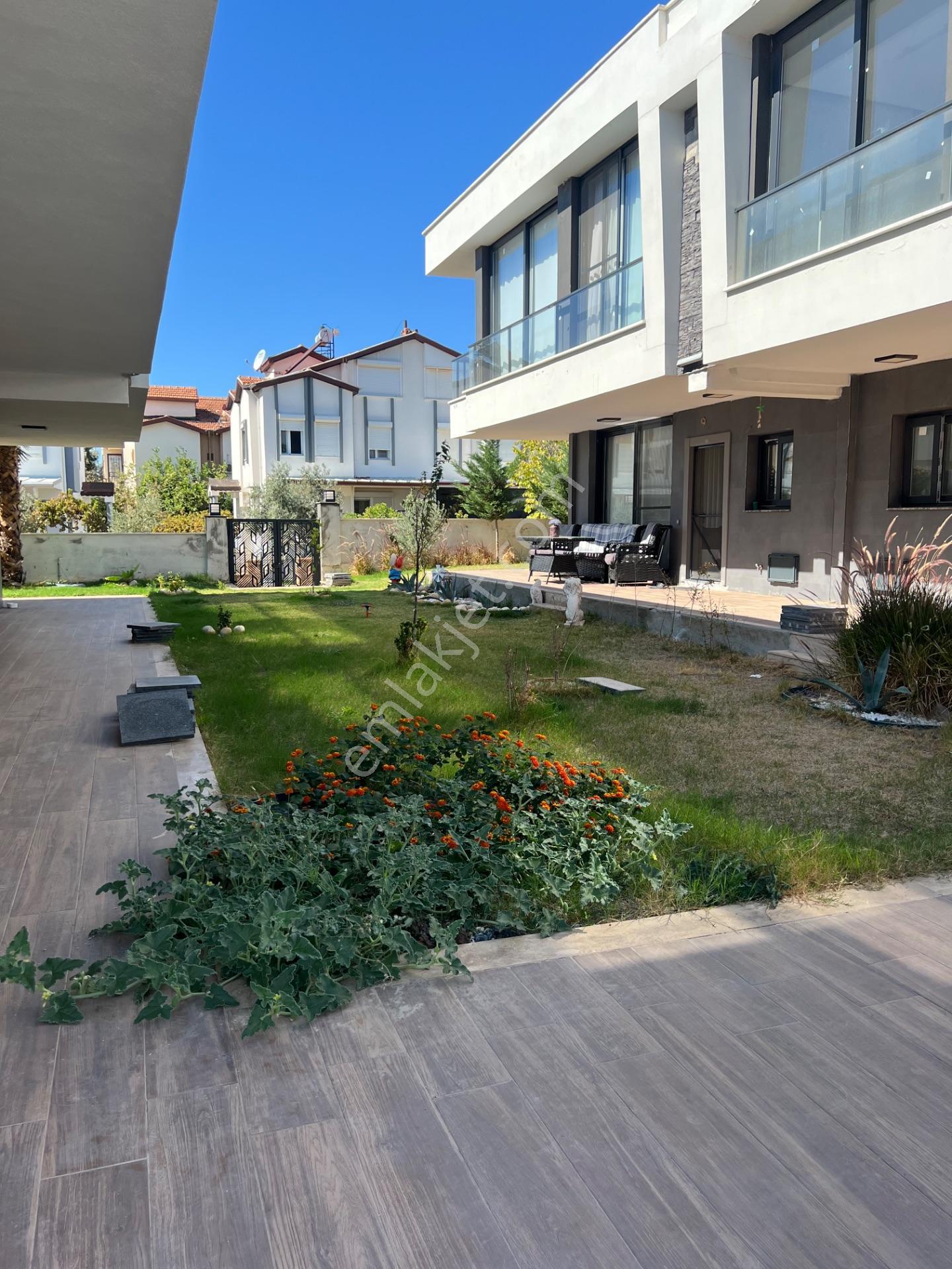 Aydın/didim’de Tercih Edilen Konumda 3+1 Havuzlu Satılık Villa — fotoğraf 4