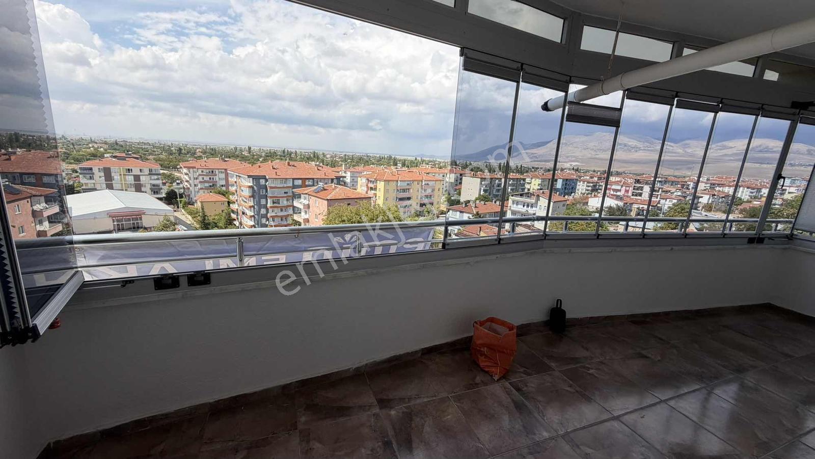 Emin Emlak Bor Yenimahalle Masrafsız 170m2 3+1 Daire — fotoğraf 2