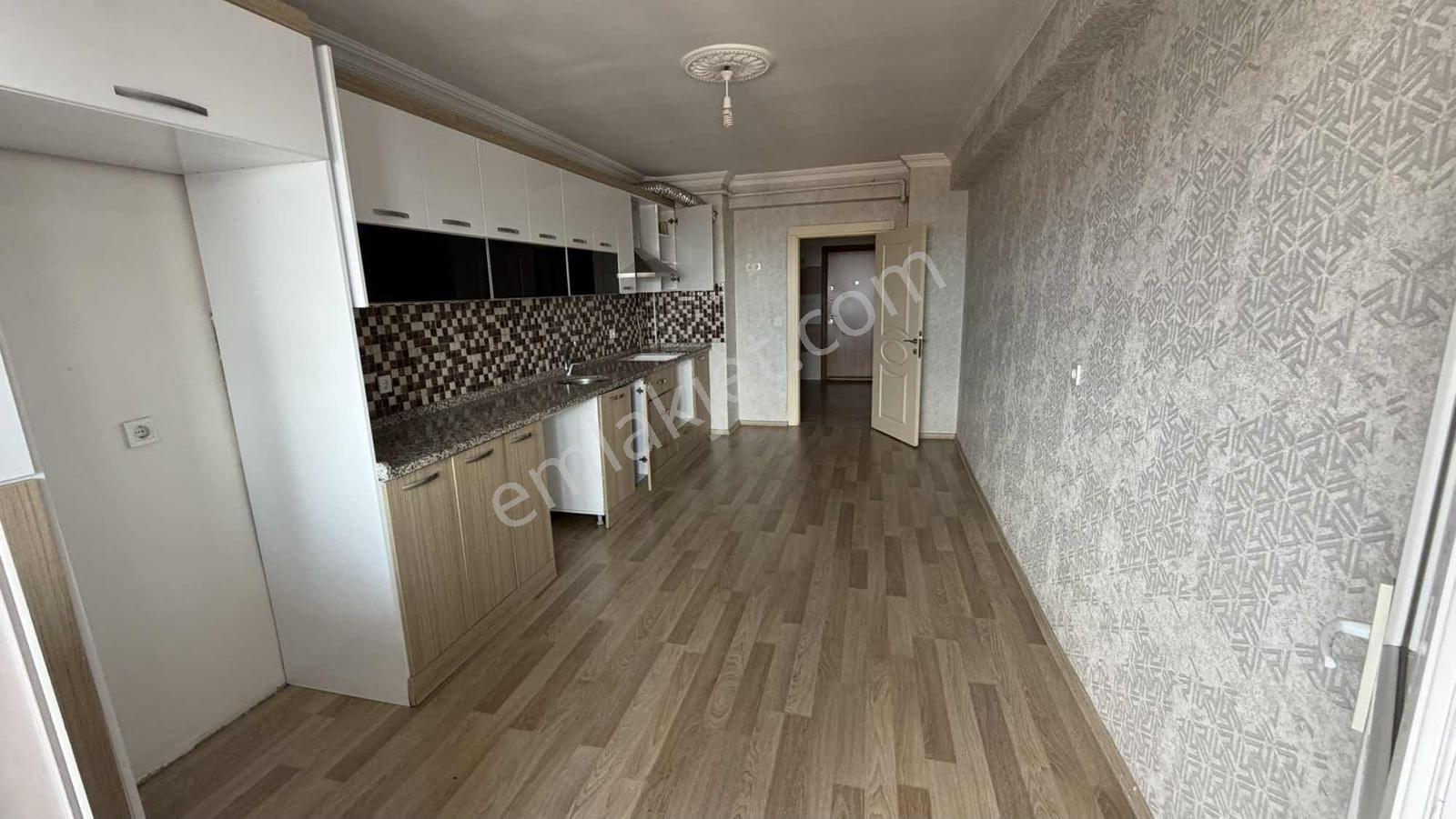 Emin Emlak Bor Yenimahalle Masrafsız 170m2 3+1 Daire — fotoğraf 3