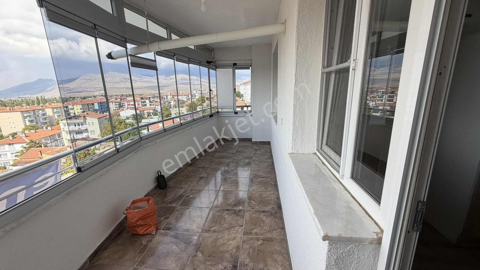 Emin Emlak Bor Yenimahalle Masrafsız 170m2 3+1 Daire — fotoğraf 7