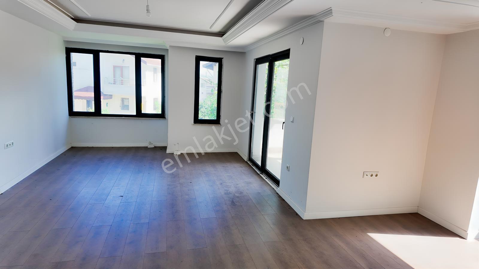 Fatsa Dolunay'da Mavi Evler Sitesinde Satılık Triplex Villa — fotoğraf 5