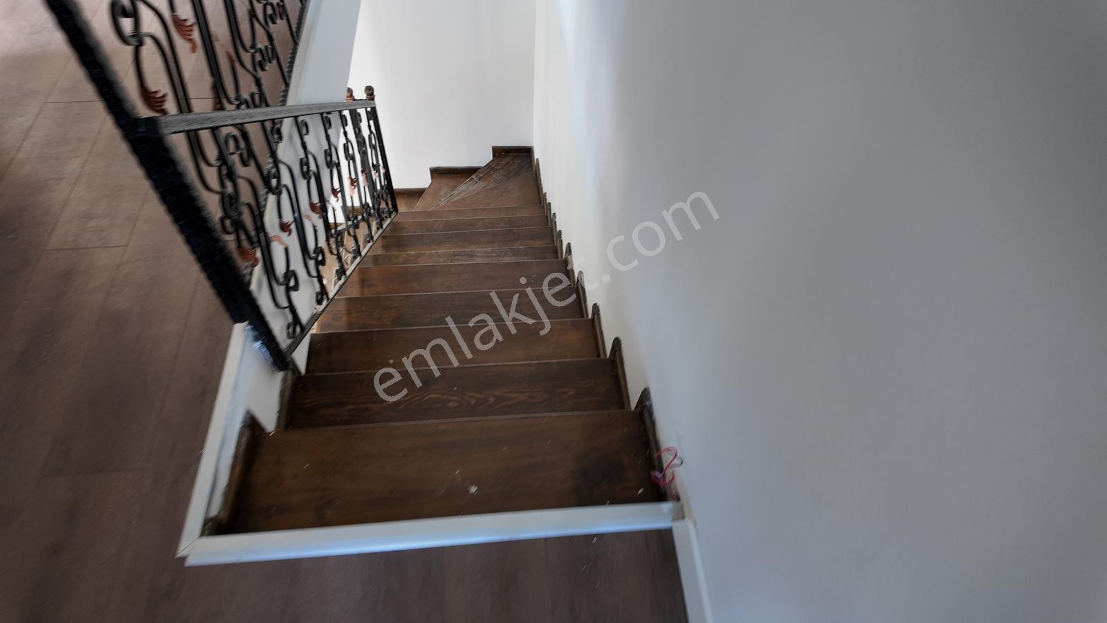 Fatsa Dolunay'da Mavi Evler Sitesinde Satılık Triplex Villa — fotoğraf 11