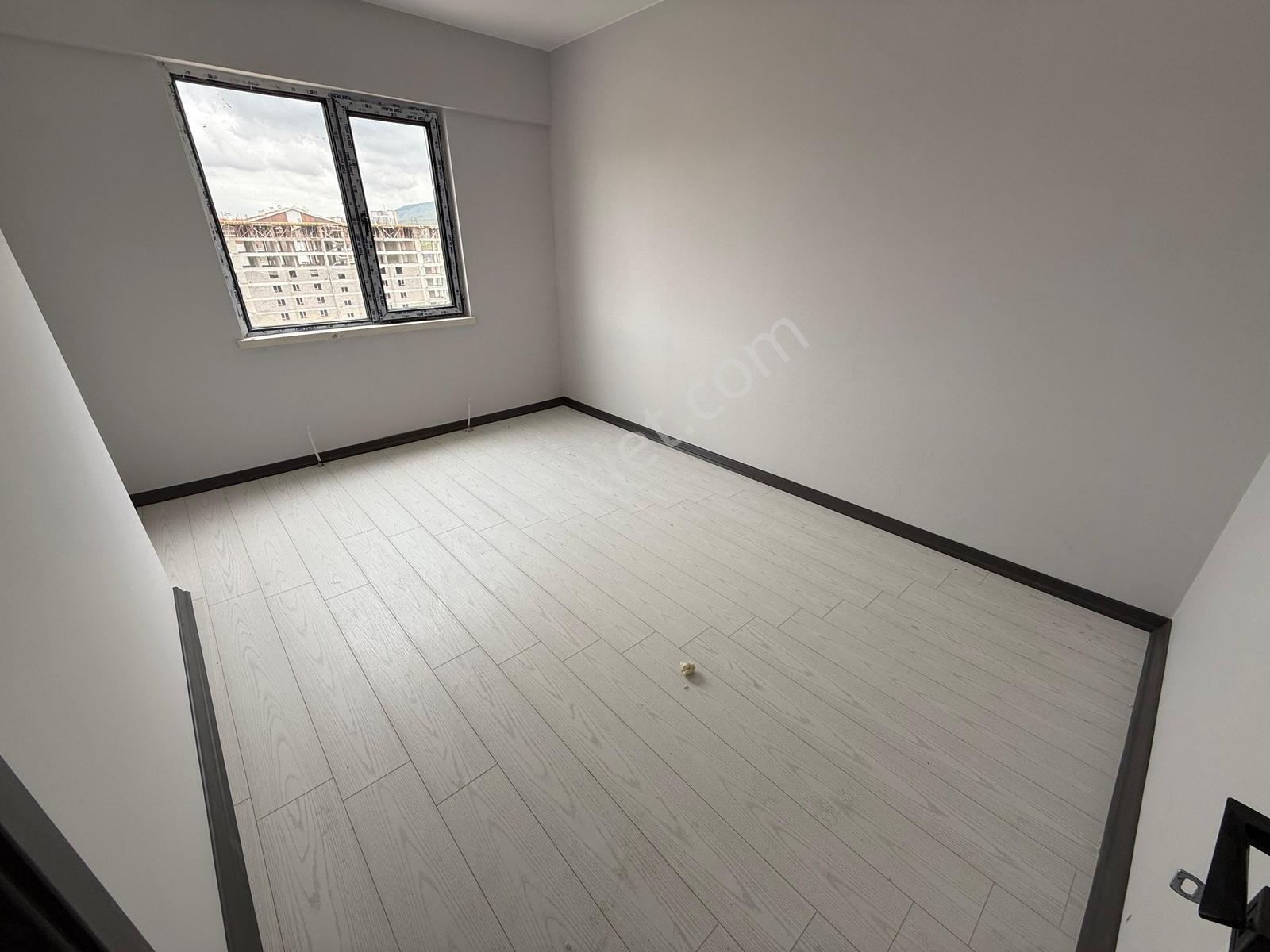 Erciyas'tan Fırsatt Cadde Üzeri 3+1 Sıfır Site Dairesi Manzaralı — fotoğraf 7