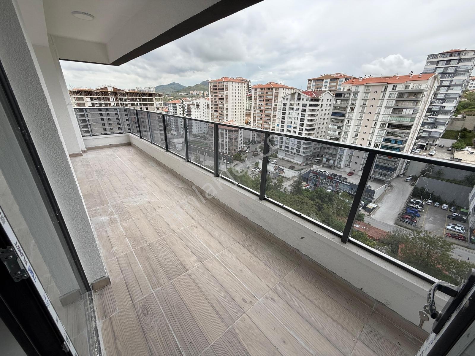Erciyas'tan Fırsatt Cadde Üzeri 3+1 Sıfır Site Dairesi Manzaralı — fotoğraf 17