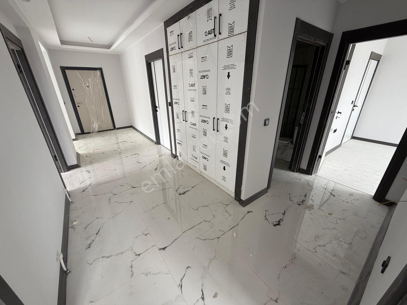 Erciyas'tan Fırsatt Cadde Üzeri 3+1 Sıfır Site Dairesi Manzaralı — fotoğraf 31