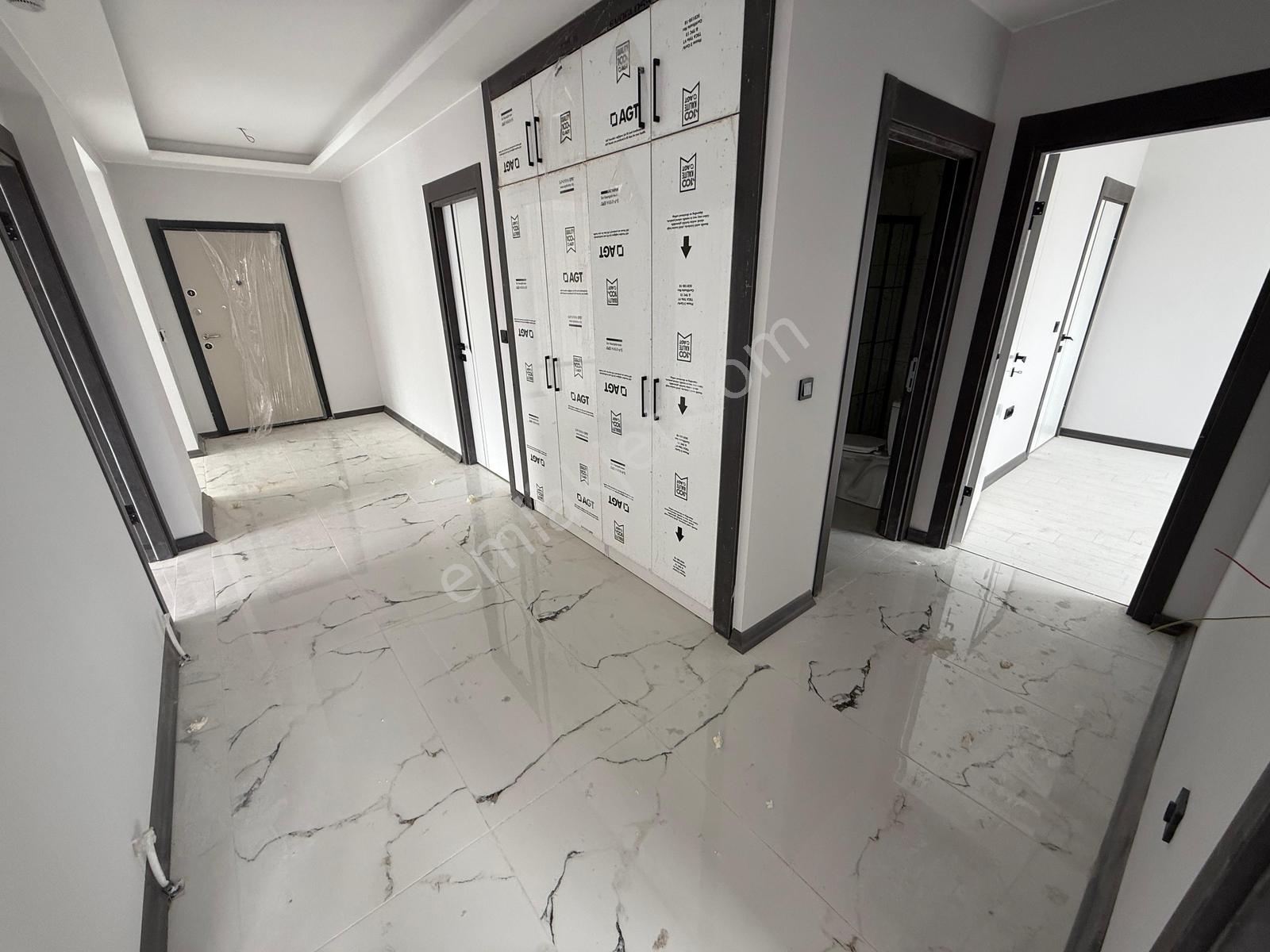 Erciyas'tan Fırsatt Cadde Üzeri 3+1 Sıfır Site Dairesi Manzaralı — fotoğraf 32