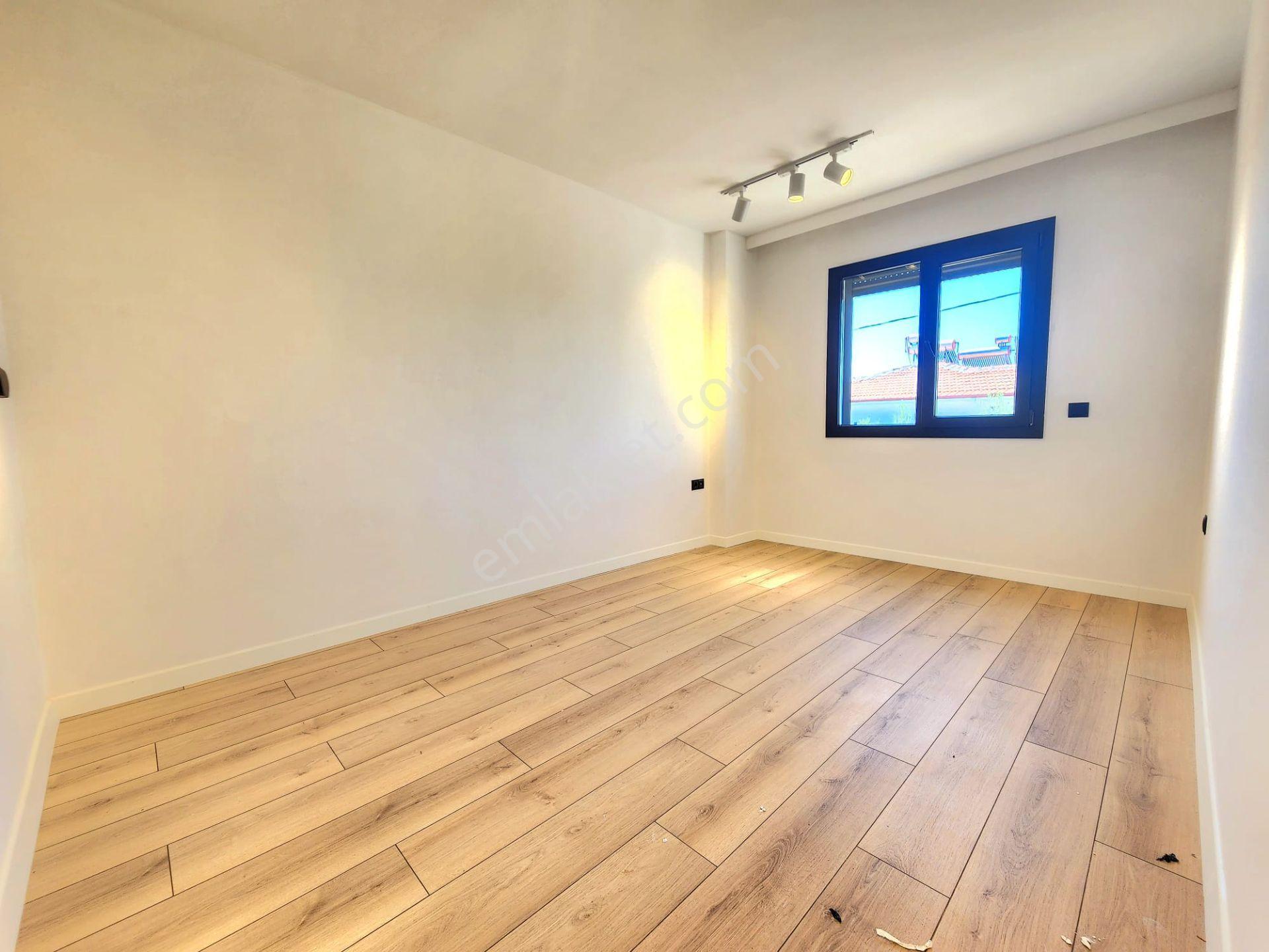 Gümüş'den Güre'de Özel Tasarım Saunalı Yüzme Havuzlu Ultra Lux 5+1 Villa — fotoğraf 12