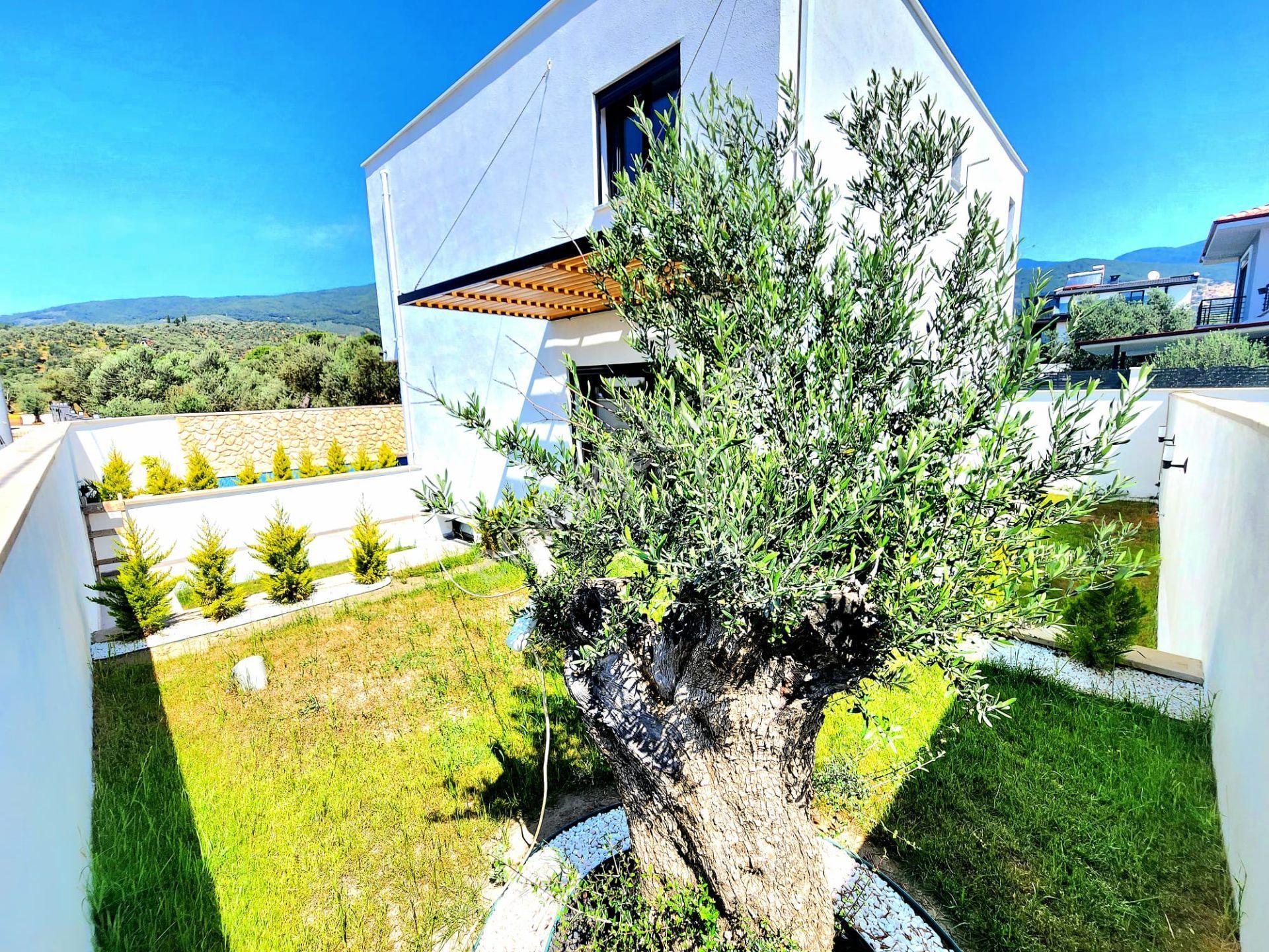 Gümüş'den Güre'de Özel Tasarım Saunalı Yüzme Havuzlu Ultra Lux 5+1 Villa — fotoğraf 21