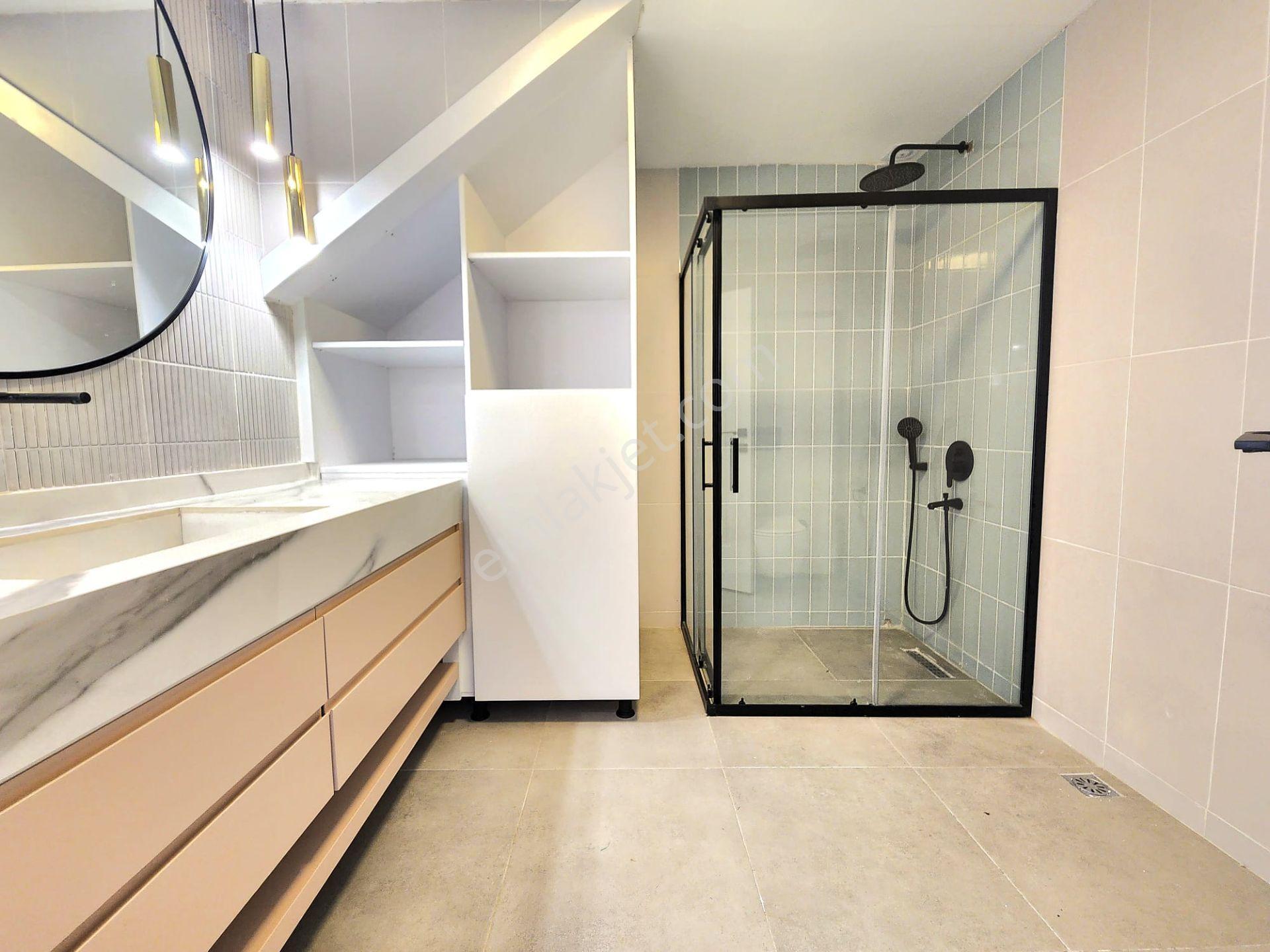 Gümüş'den Güre'de Özel Tasarım Saunalı Yüzme Havuzlu Ultra Lux 5+1 Villa — fotoğraf 24