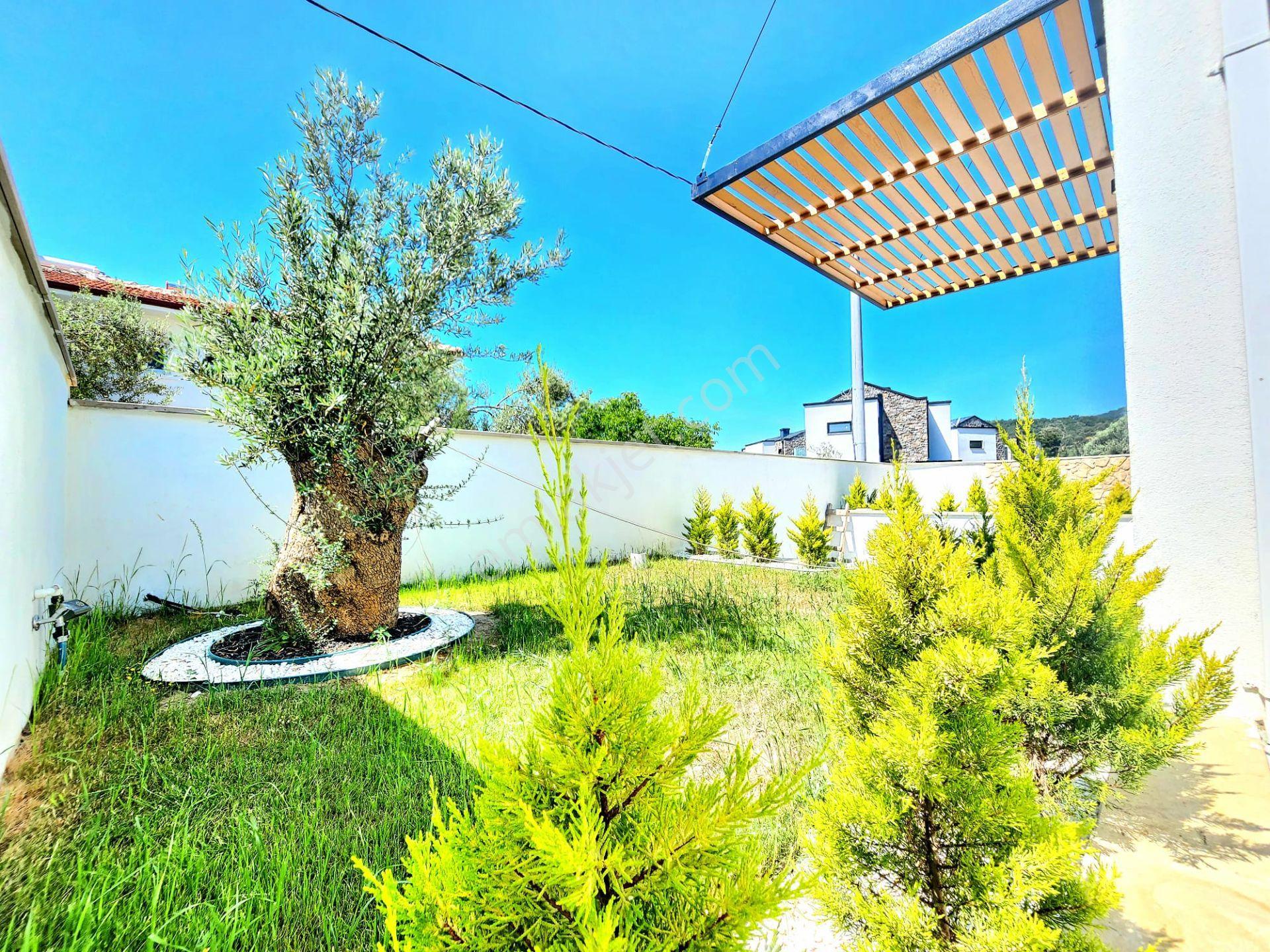Gümüş'den Güre'de Özel Tasarım Saunalı Yüzme Havuzlu Ultra Lux 5+1 Villa — fotoğraf 25
