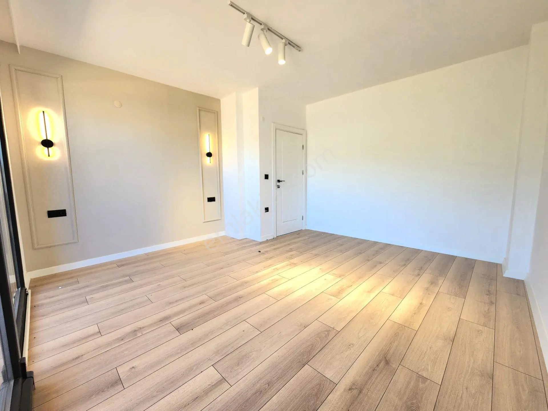 Gümüş'den Güre'de Özel Tasarım Saunalı Yüzme Havuzlu Ultra Lux 5+1 Villa — fotoğraf 36