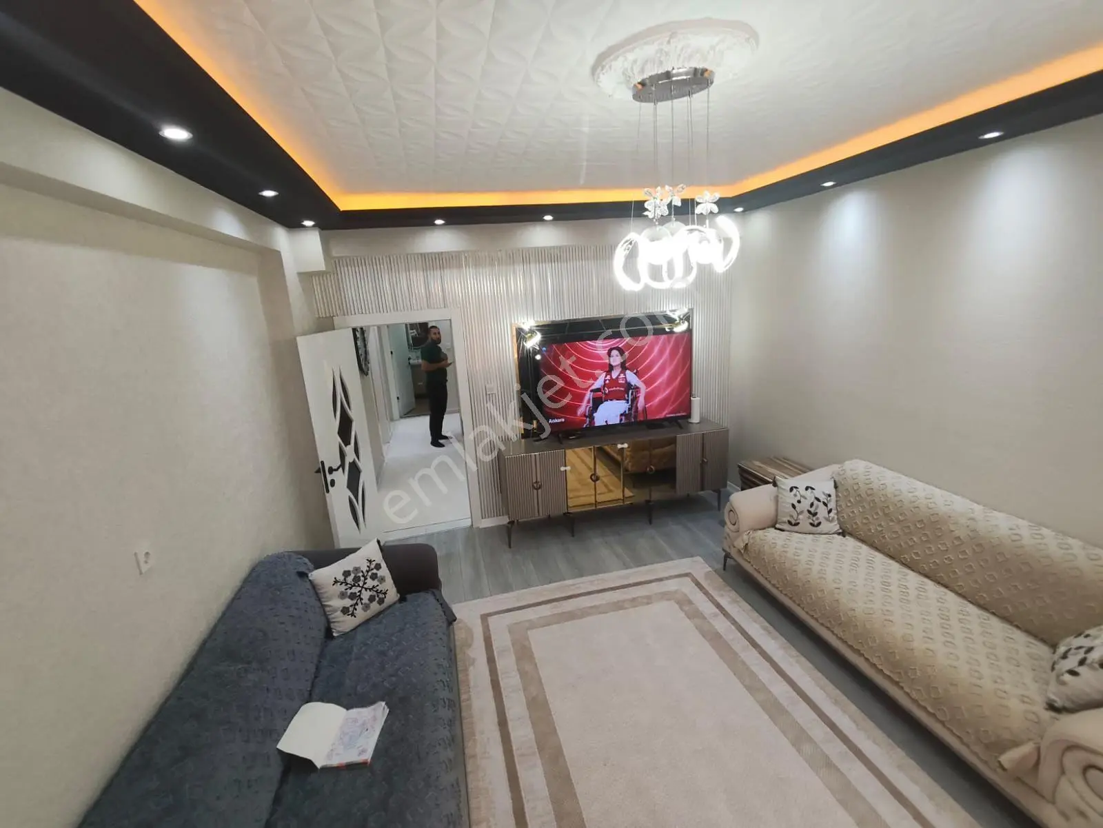 Yılmaz Gayrımenkulden Asansorlu 3+1 Geniş Ultra Lüks Ful Yapılı Ön Cephe — fotoğraf 2