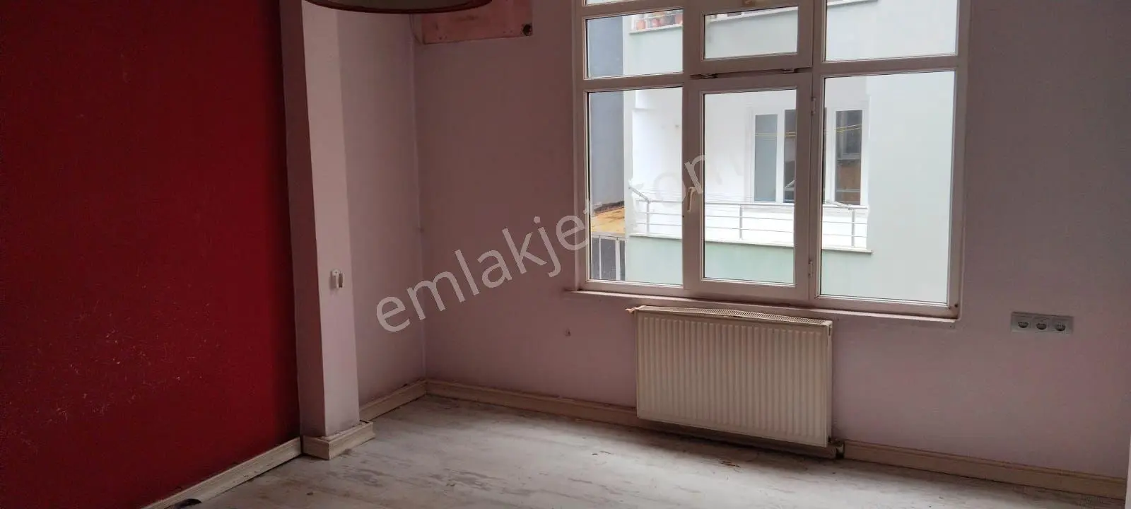 Rekoor Emlakta 2 Adet 1+1 Modern Pazarında Satılık Daire — fotoğraf 2