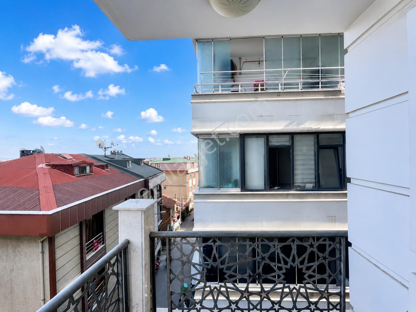 Gaziosmanpaşa Karlıtepe'de Butik Sitede 2+1 Masrafsız Daire — fotoğraf 6