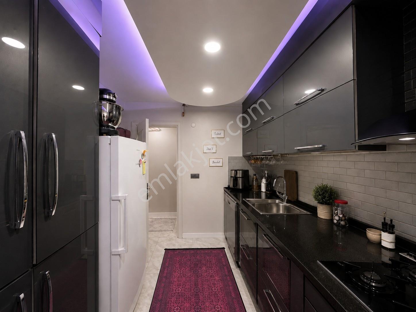 Gaziosmanpaşa Karlıtepe'de Butik Sitede 2+1 Masrafsız Daire — fotoğraf 10