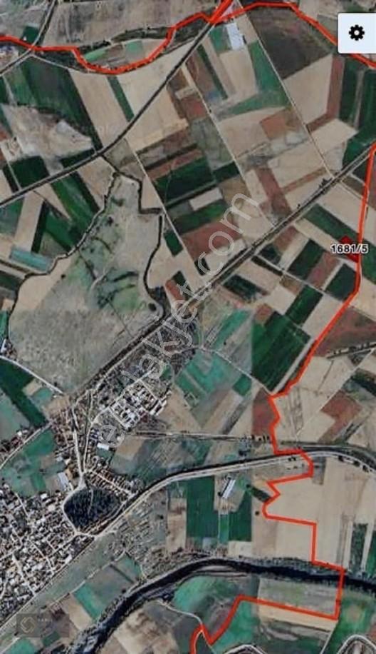 Mustafa Kemalpaşa'da Yamanlı'da Uluabat Gölü'ne Yakın 2.823 M² — fotoğraf 5