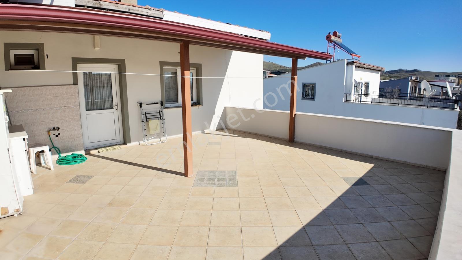 İzmir Seferihisar Satılık 5+1 Doğalgazlı | Bahçeli Teraslı Villa — fotoğraf 24