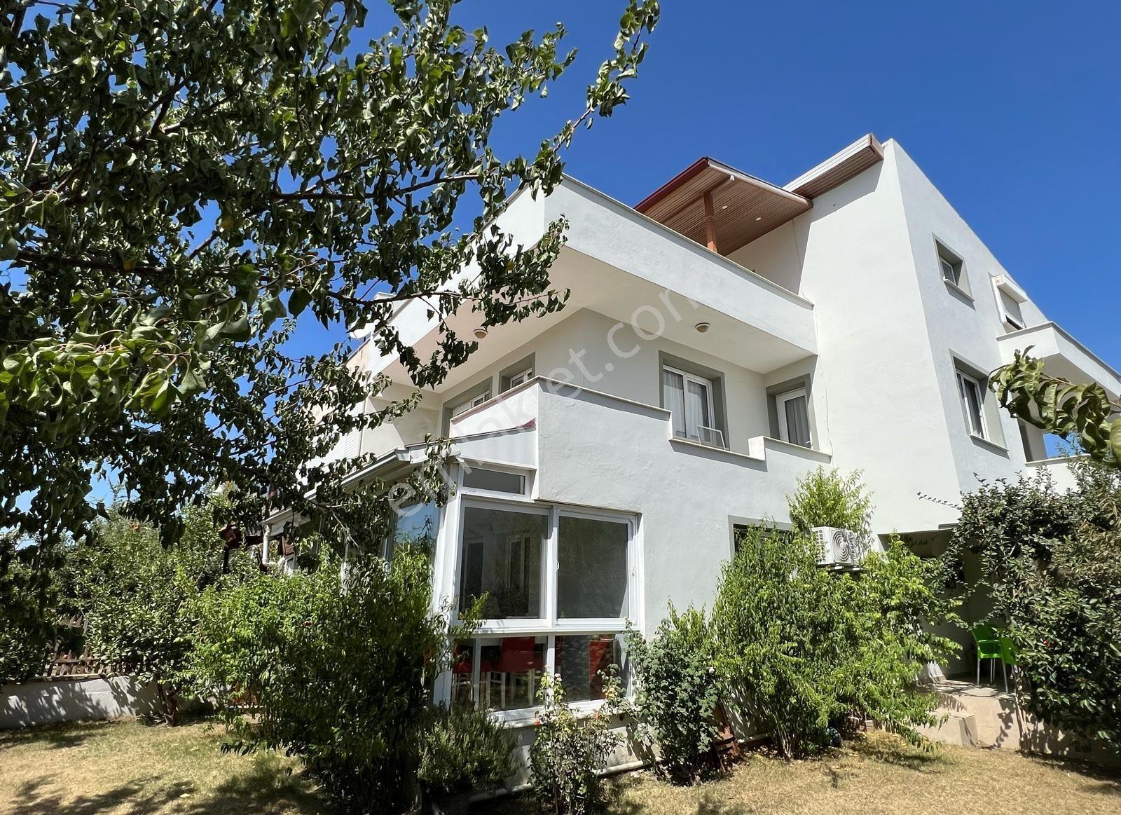 İzmir Seferihisar Satılık 5+1 Doğalgazlı | Bahçeli Teraslı Villa — fotoğraf 38