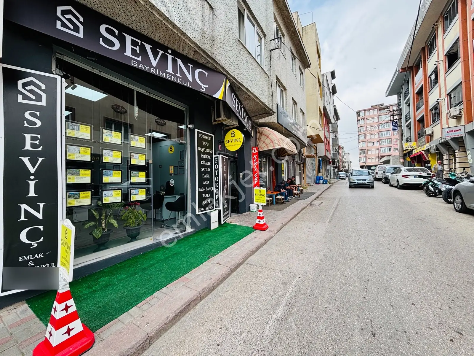 Sevinç'ten 17 Eylül'de Kapalı Pazar Yakını Masrafsız 3+1 Satılık — fotoğraf 27