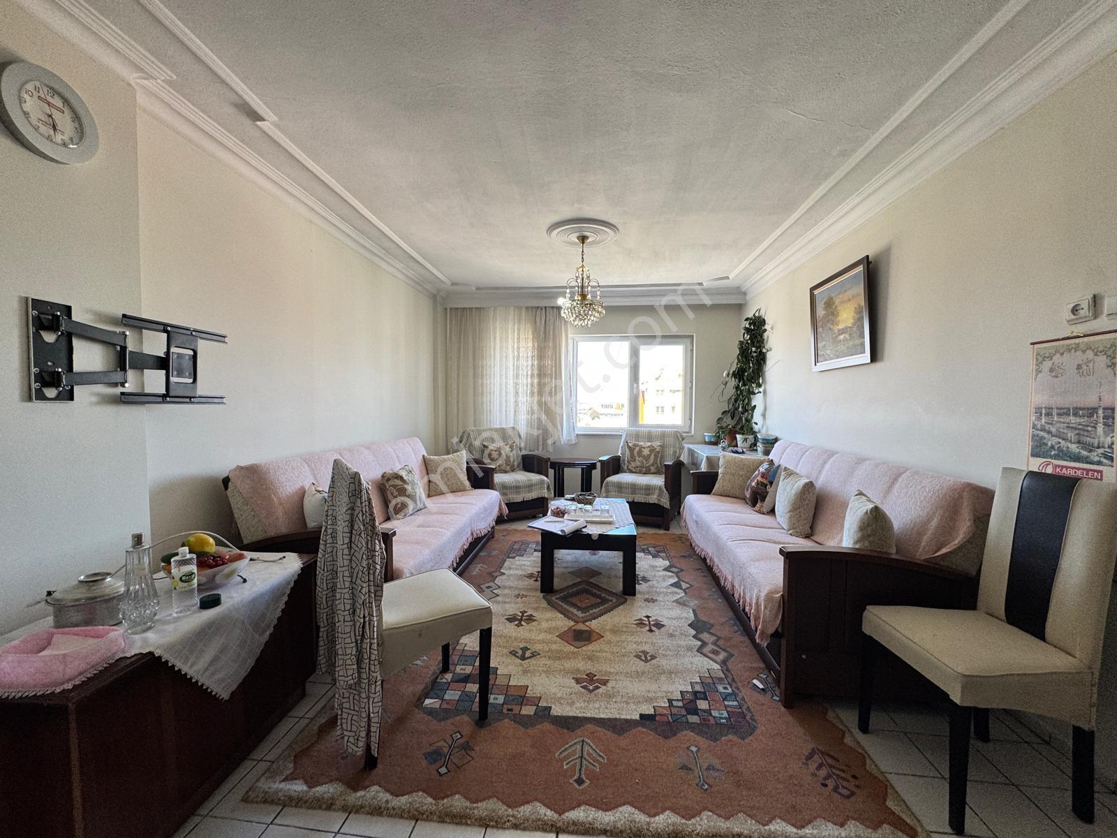 Rba Gayrimenkulden Kurtuluş Mahallesinde Satılık 3+1 Daire — fotoğraf 2