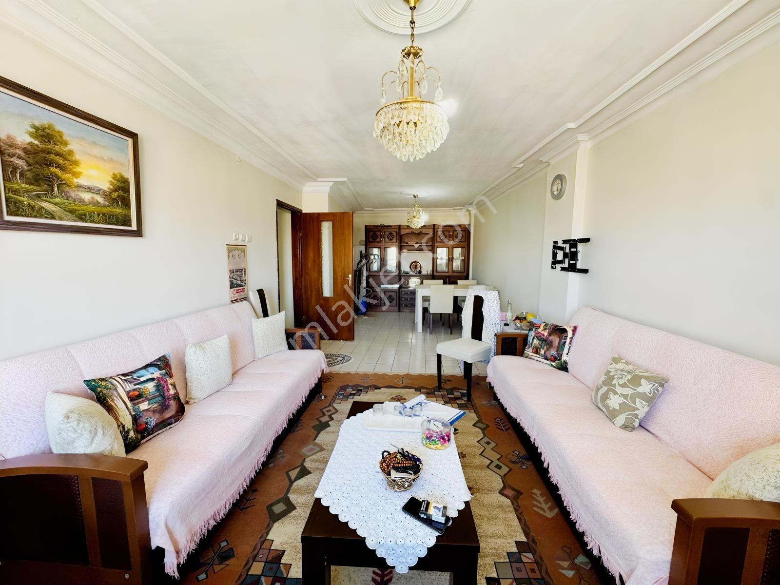 Rba Gayrimenkulden Kurtuluş Mahallesinde Satılık 3+1 Daire — fotoğraf 3