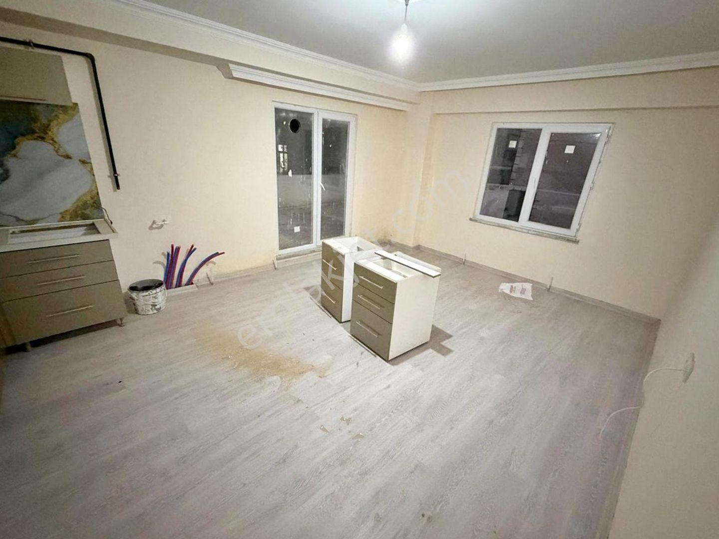 Metin Yapı'dan İskanlı Asansörlü Geniş Teraslı Satılık 1+1 Daire!!!!! — fotoğraf 4