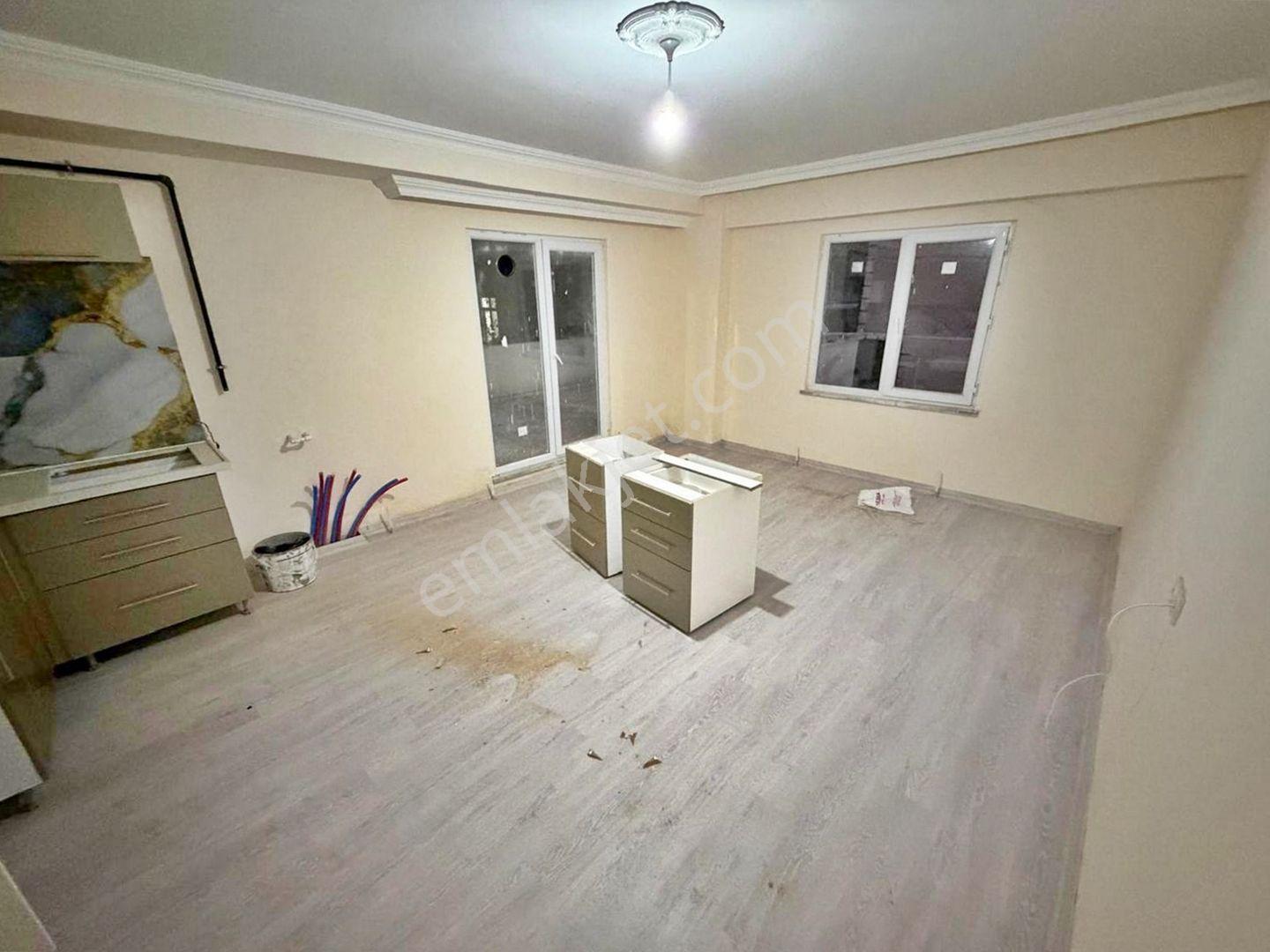 Metin Yapı'dan İskanlı Asansörlü Geniş Teraslı Satılık 1+1 Daire!!!!! — fotoğraf 7