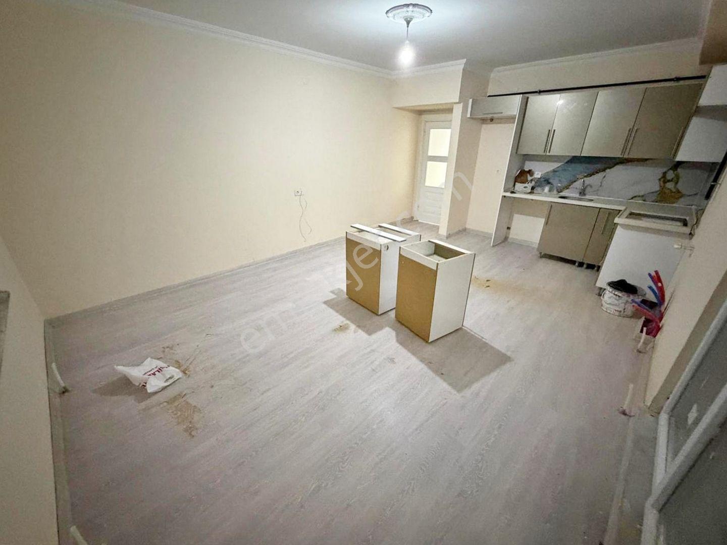 Metin Yapı'dan İskanlı Asansörlü Geniş Teraslı Satılık 1+1 Daire!!!!! — fotoğraf 8