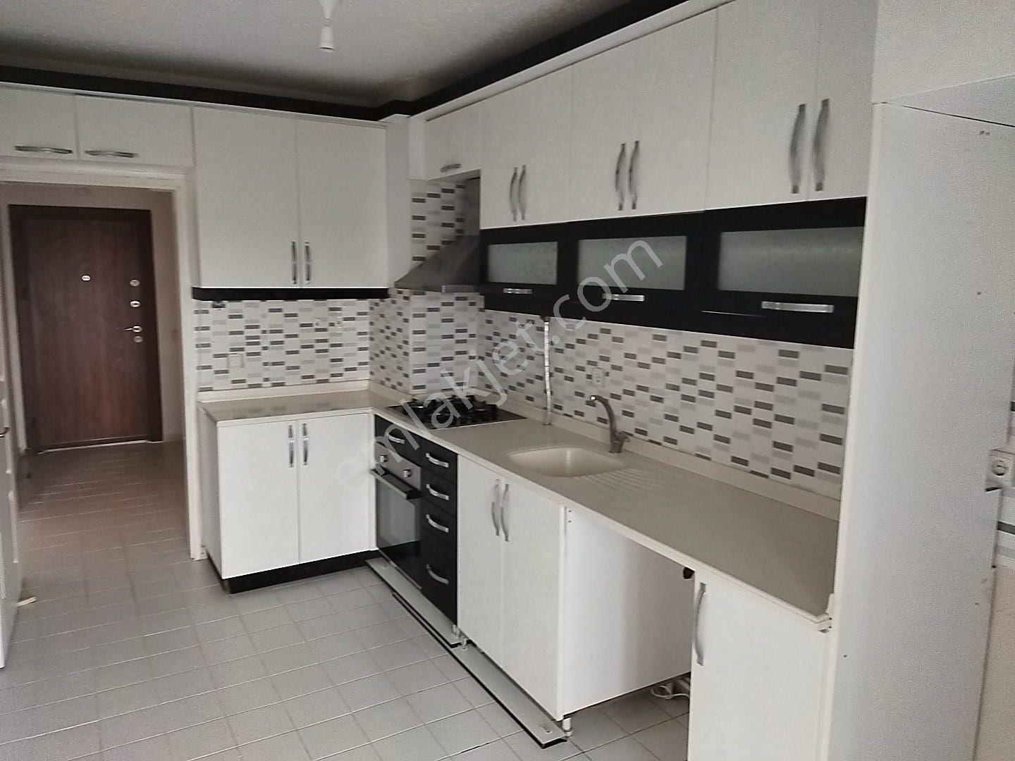 Kapaklı Organize Emlak'tan Meşe Bloklarında 3+1 Satılık Daire — fotoğraf 21