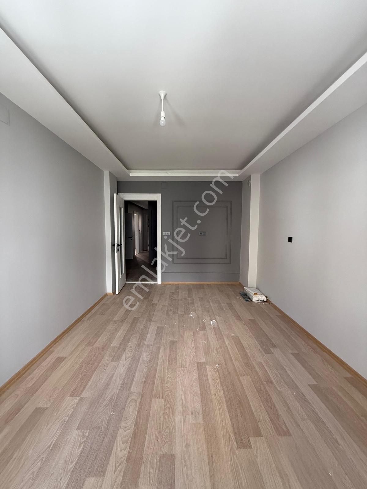 Nova'dan Yılmazlar Mah.de Harika Konum 3+1 Satılık Daire — fotoğraf 2