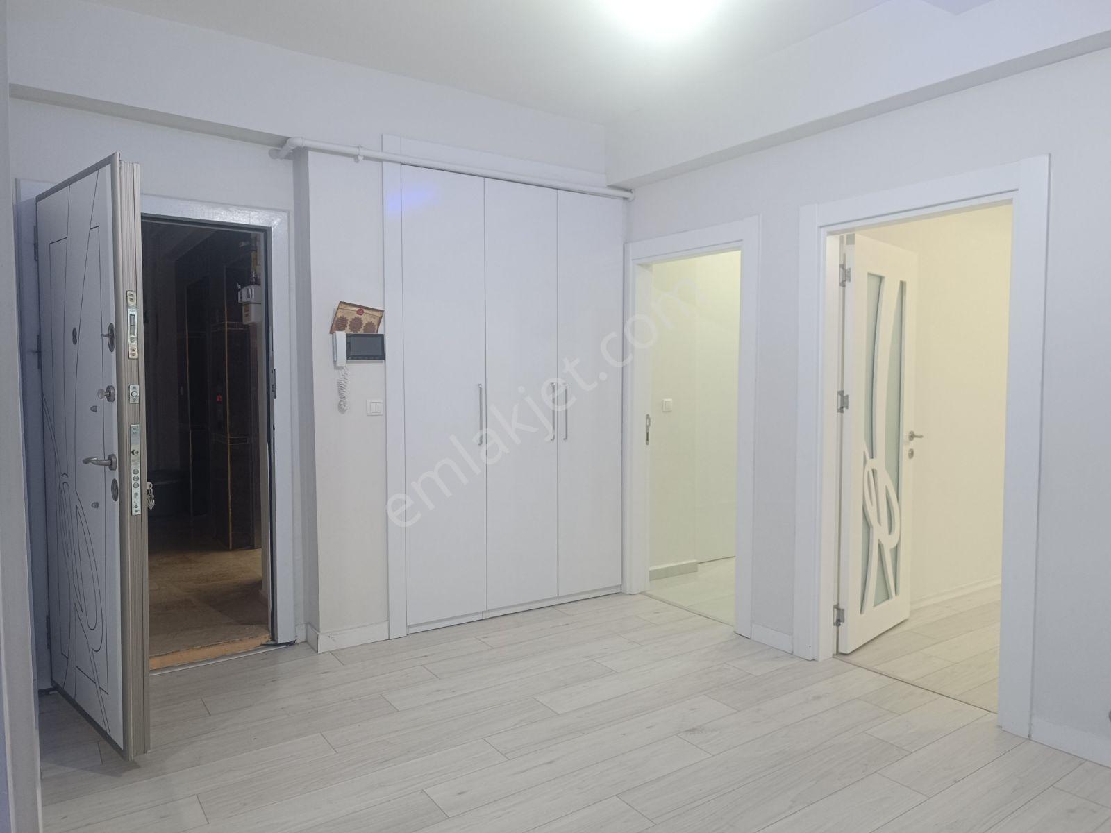 Vefa Evlerinde Satılık Lüks Daire — fotoğraf 5
