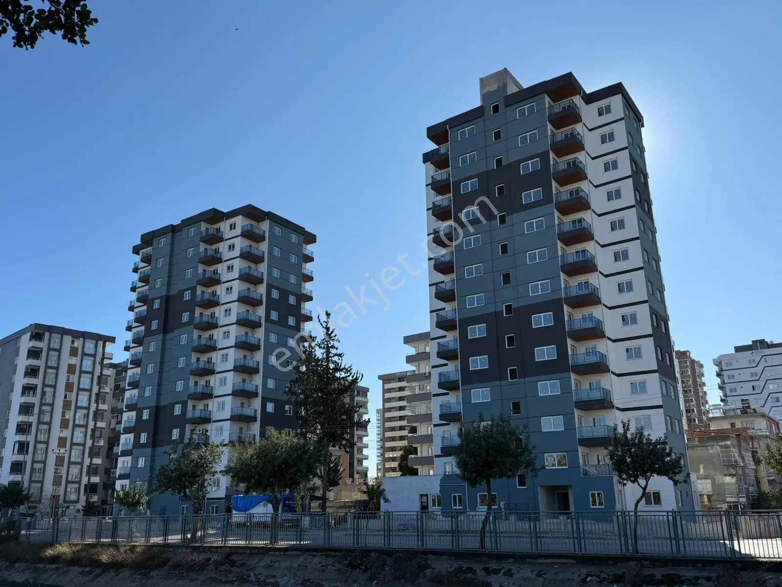 Tapu Masrafı Yok/bulvar Üzeri/site İçi/sıfır/2+1/ultra Lüks/çift Banyolu/mükemmel Manzara/iskanlı — fotoğraf 4
