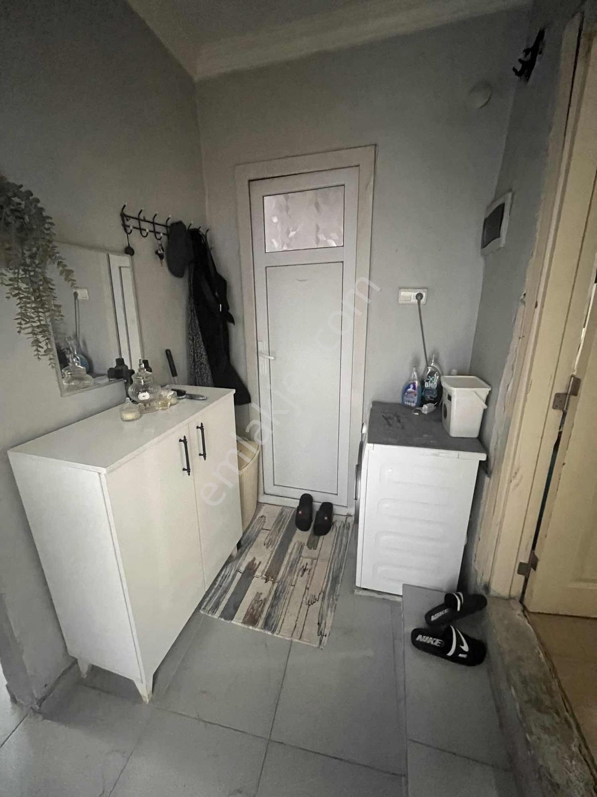 Gülbahçe'de Satılık 2 Katlı Bahçelı Müstakıl Ev — fotoğraf 14