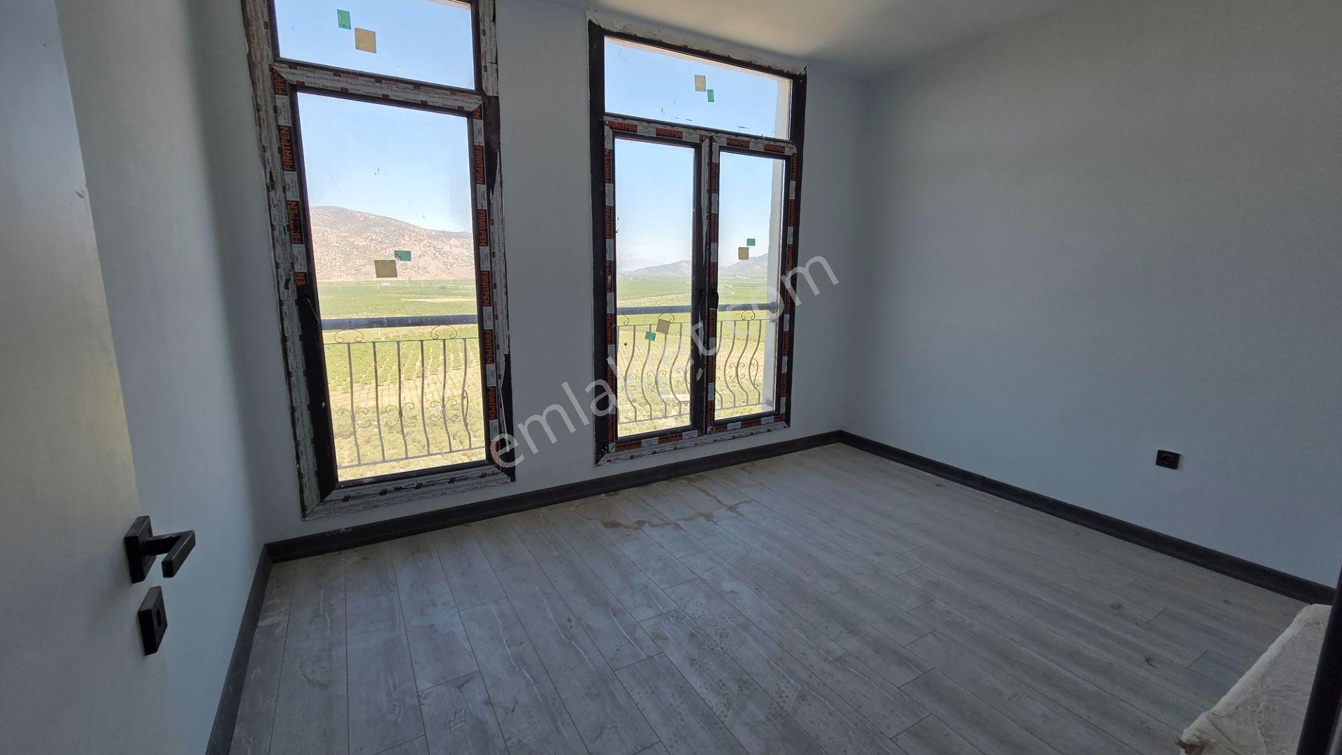Selçuk Toki 2. Etap 3+1 Ön Cephe - Manzaralı - Geniş Sıfır Daire — fotoğraf 6