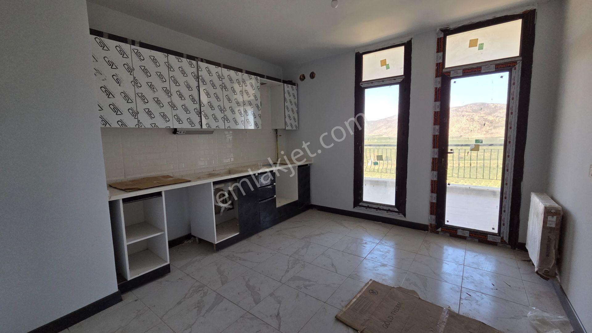 Selçuk Toki 2. Etap 3+1 Ön Cephe - Manzaralı - Geniş Sıfır Daire — fotoğraf 9