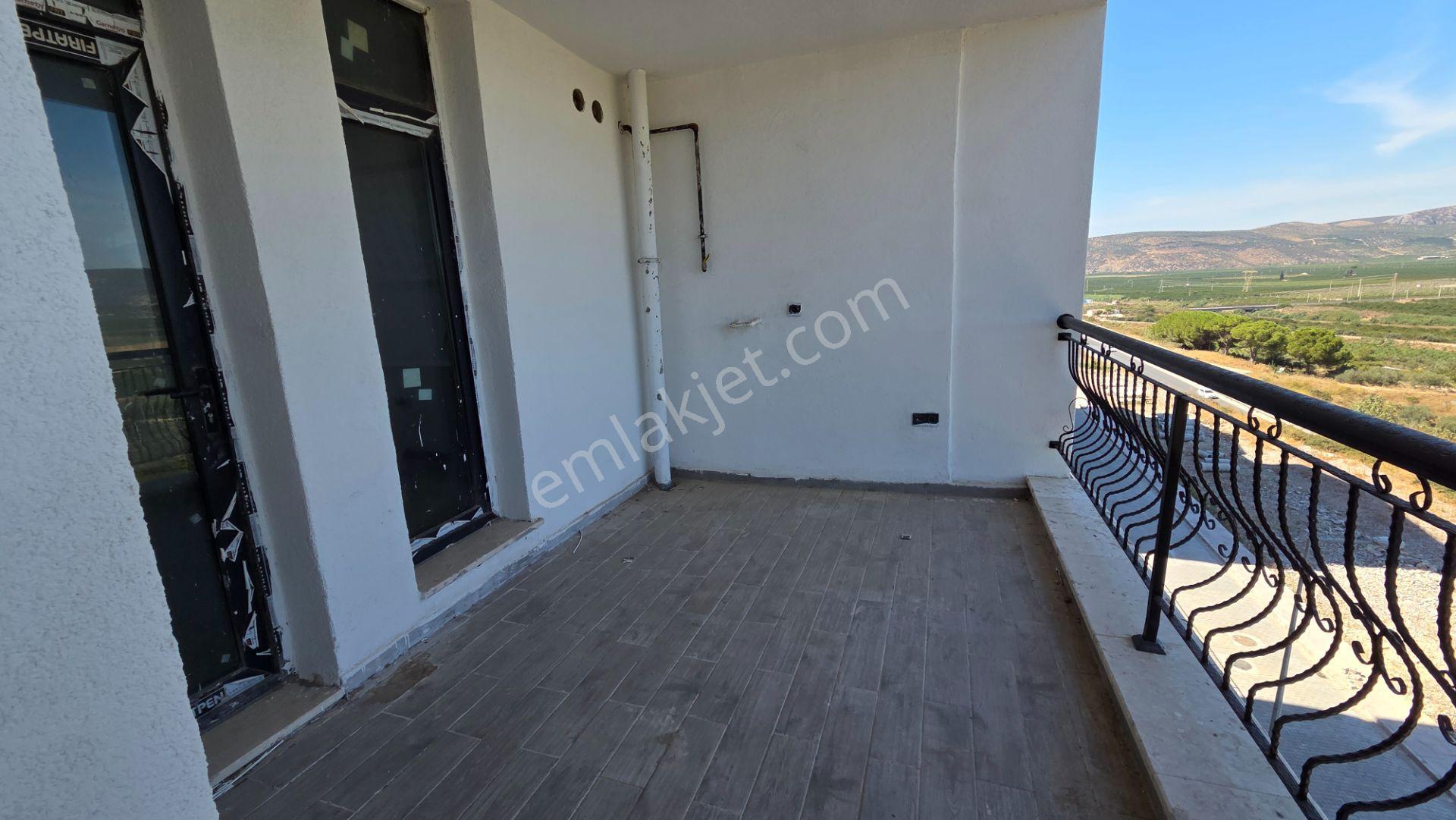 Selçuk Toki 2. Etap 3+1 Ön Cephe - Manzaralı - Geniş Sıfır Daire — fotoğraf 10