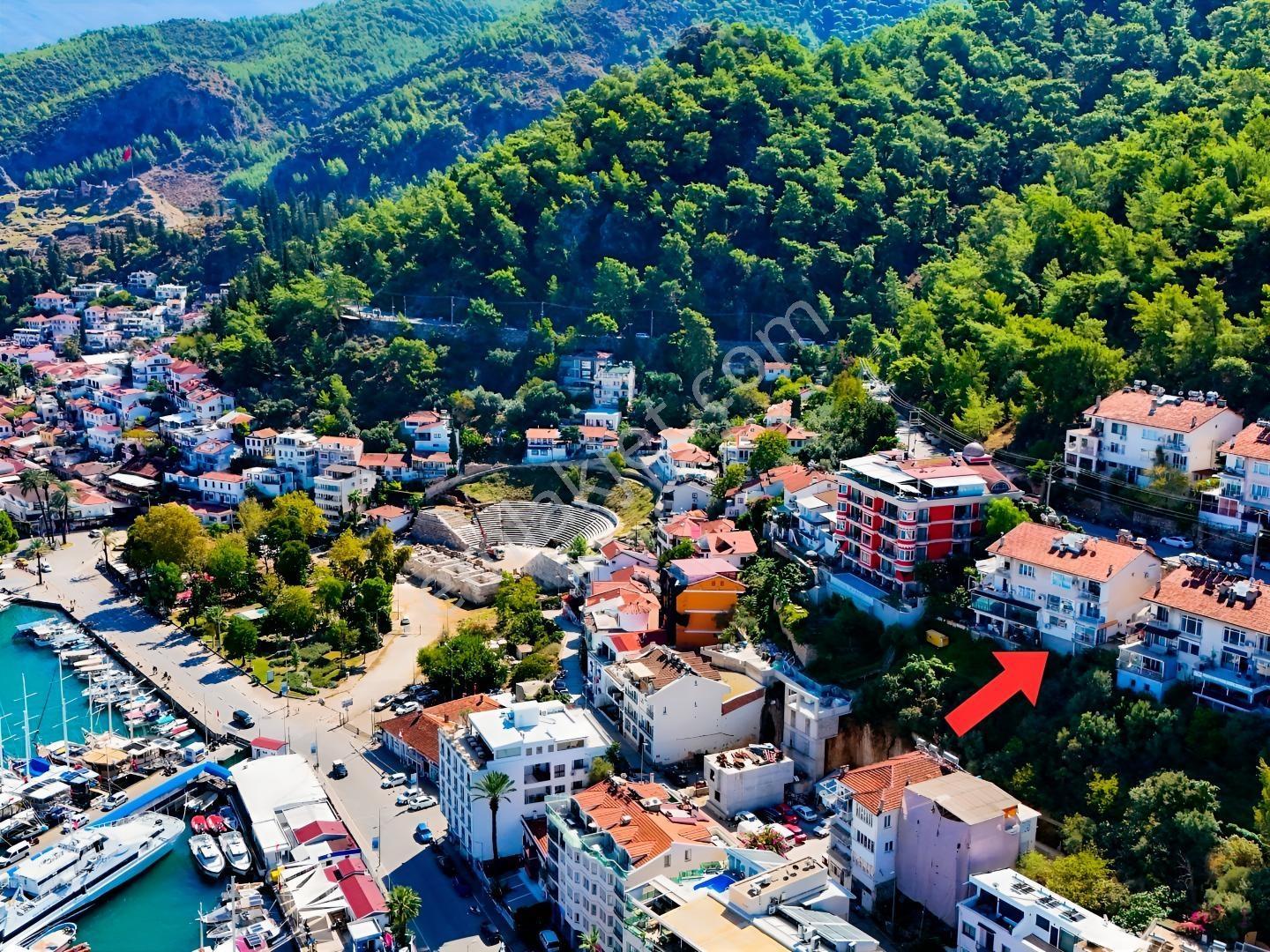Karagözler Marinada Muhteşem Deniz Manzaralı Satılık 2+1 Daire — fotoğraf 5
