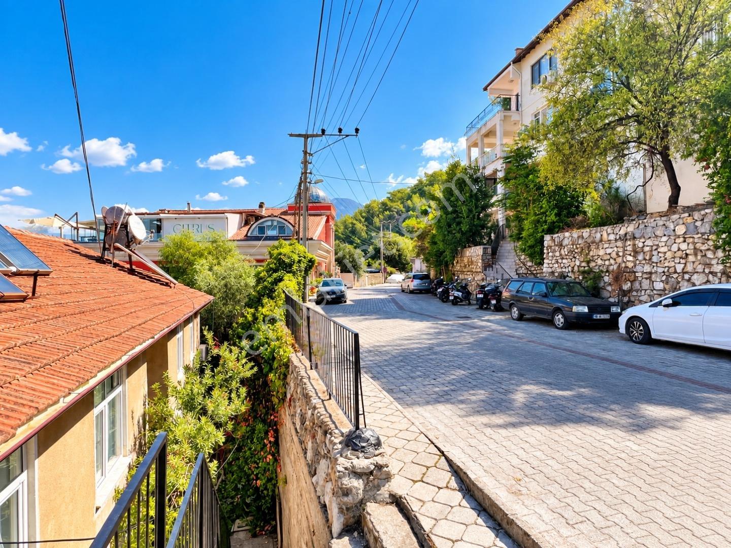 Karagözler Marinada Muhteşem Deniz Manzaralı Satılık 2+1 Daire — fotoğraf 6