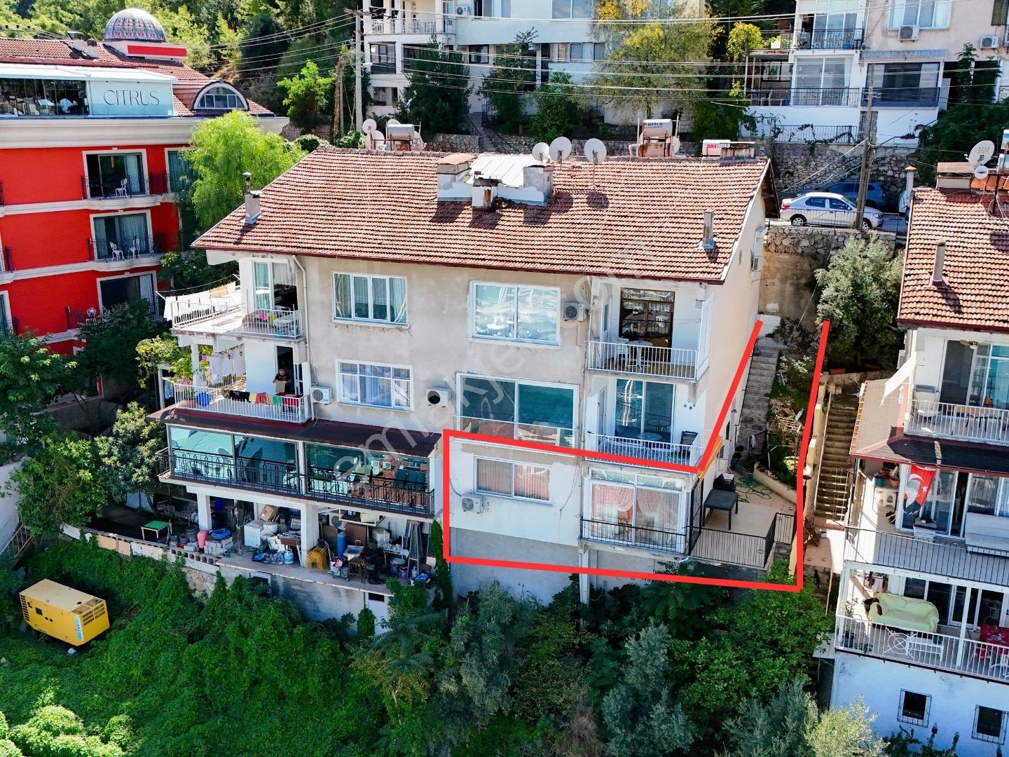 Karagözler Marinada Muhteşem Deniz Manzaralı Satılık 2+1 Daire — fotoğraf 7