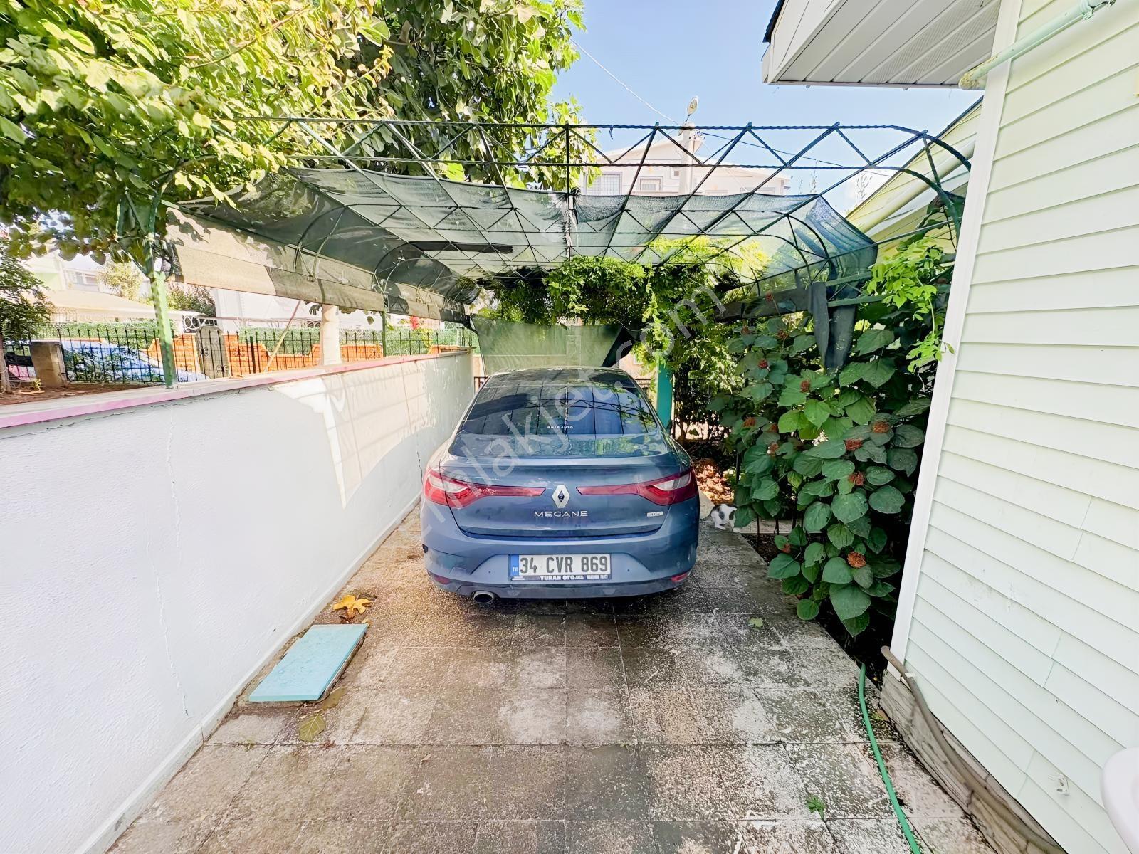Deniz Tarafında Bahçeli İskanlı Müstakil 2+1 Tek Katlı Villa — fotoğraf 15