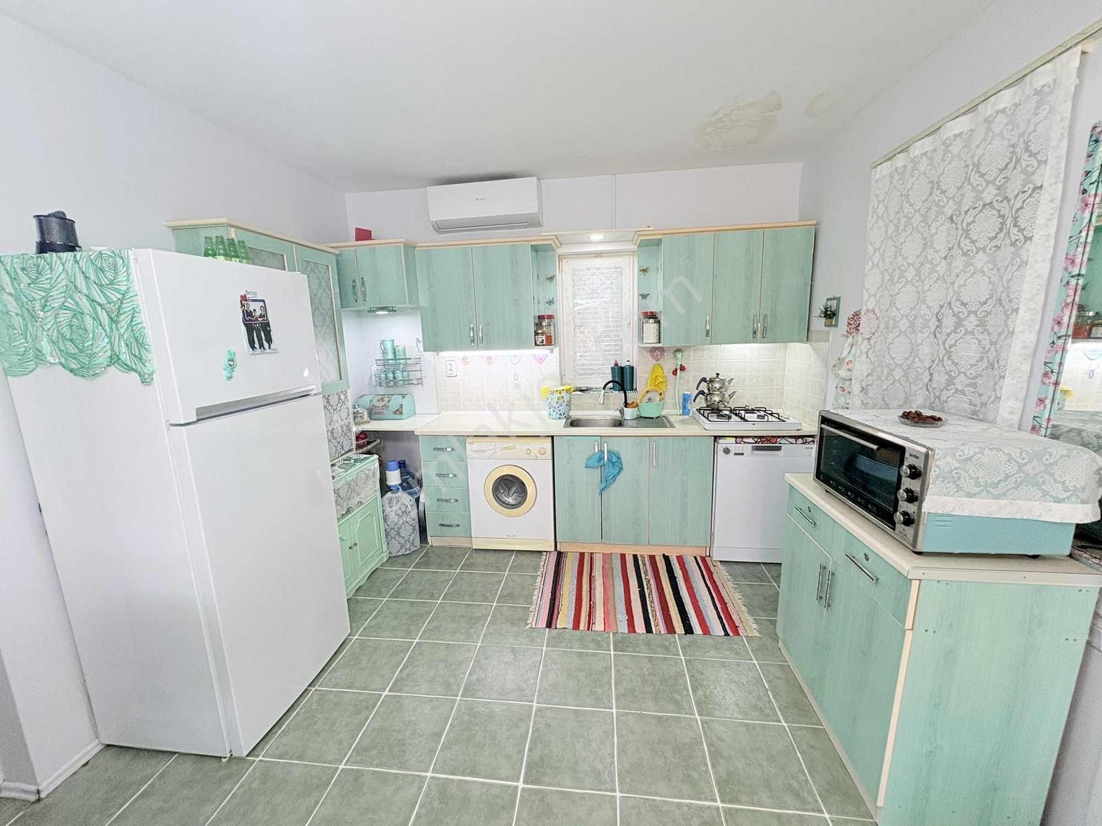 Deniz Tarafında Bahçeli İskanlı Müstakil 2+1 Tek Katlı Villa — fotoğraf 17
