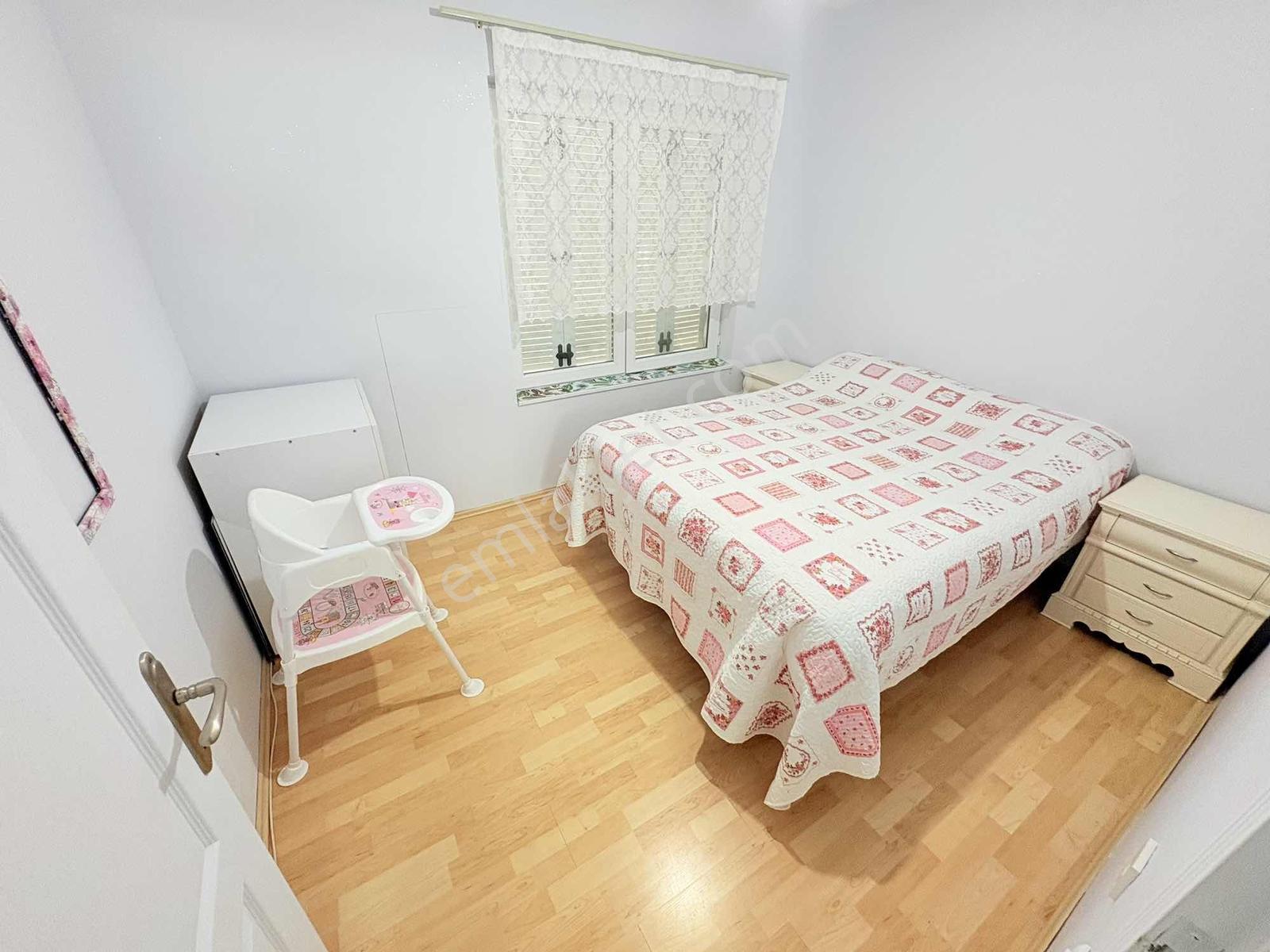 Deniz Tarafında Bahçeli İskanlı Müstakil 2+1 Tek Katlı Villa — fotoğraf 21